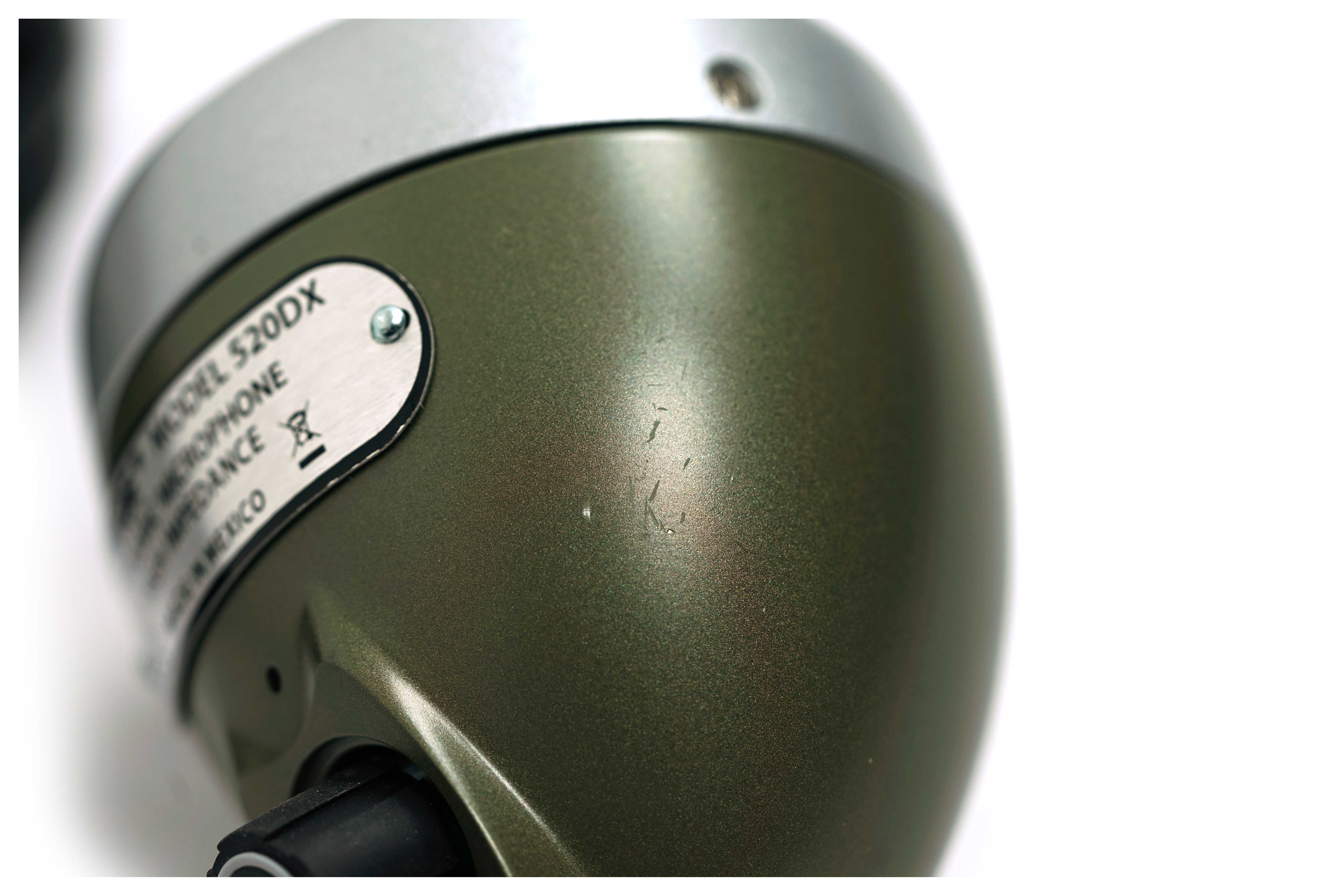 Shure 520DX Harmonica Mic (Ex-Demo) #2EG03456968