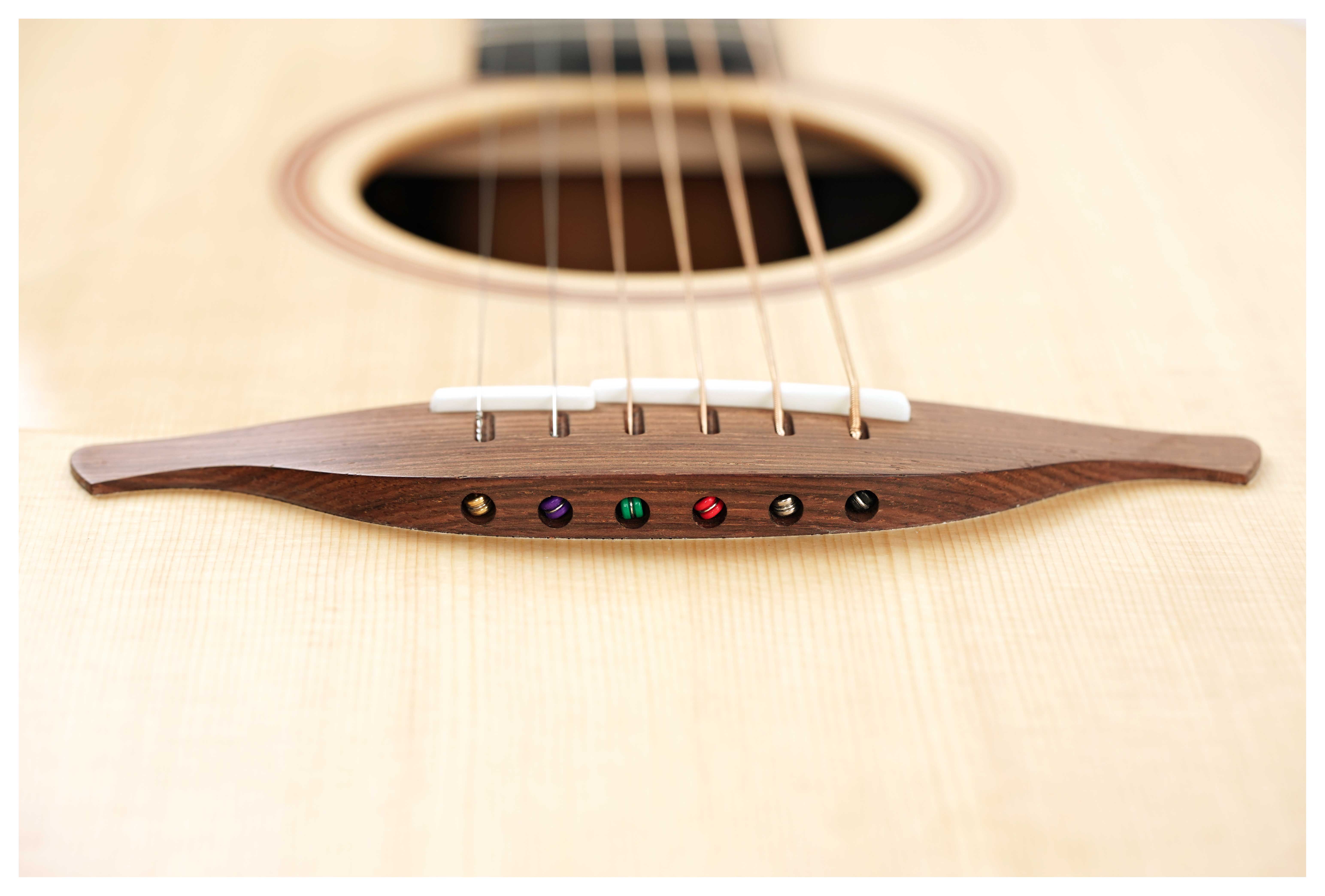 Lowden O32 Indian Rosewood/Sitka Spruce Left Handed #25320