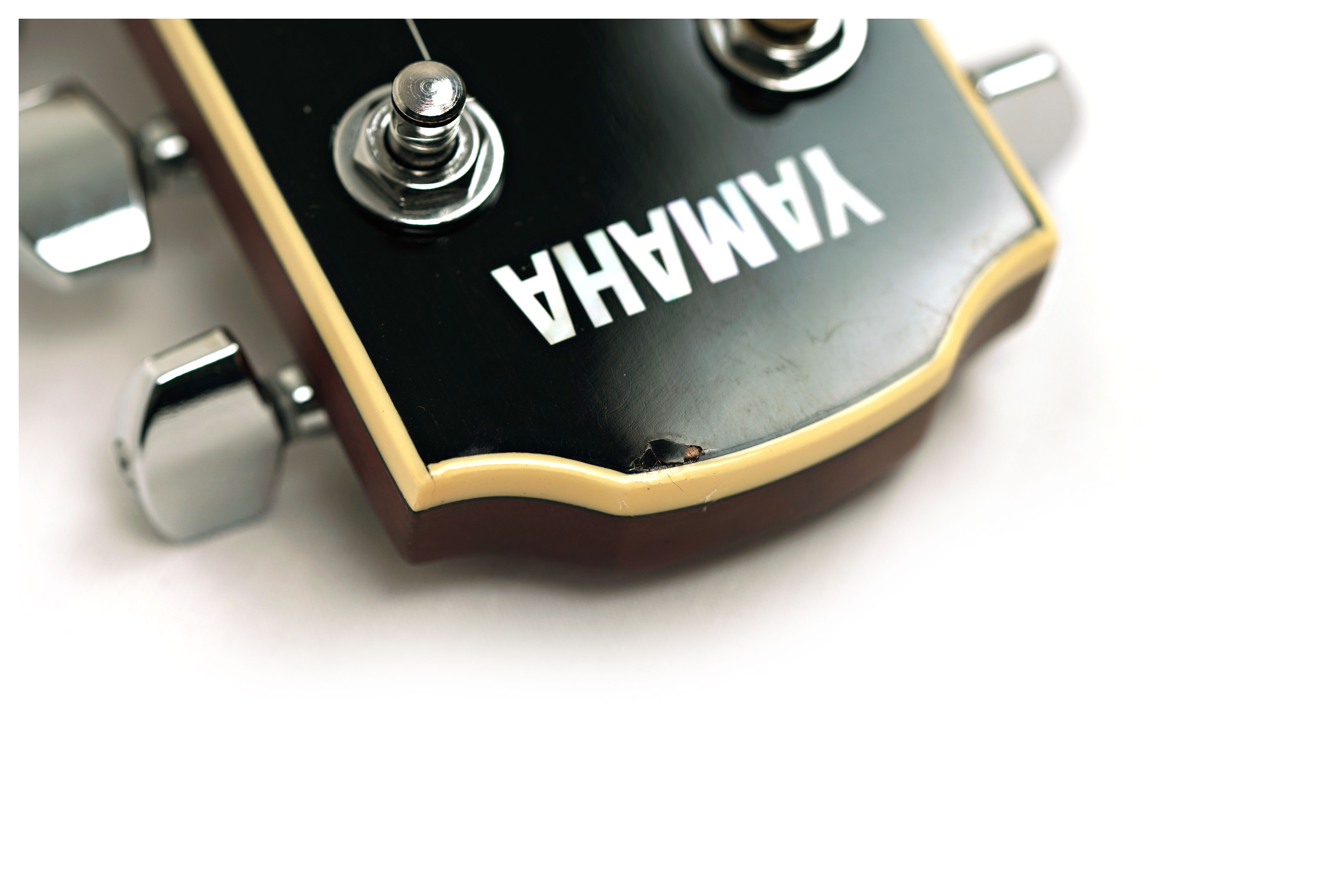 Yamaha APX700II 12 String Natural (Ex-Demo) #ILP240702