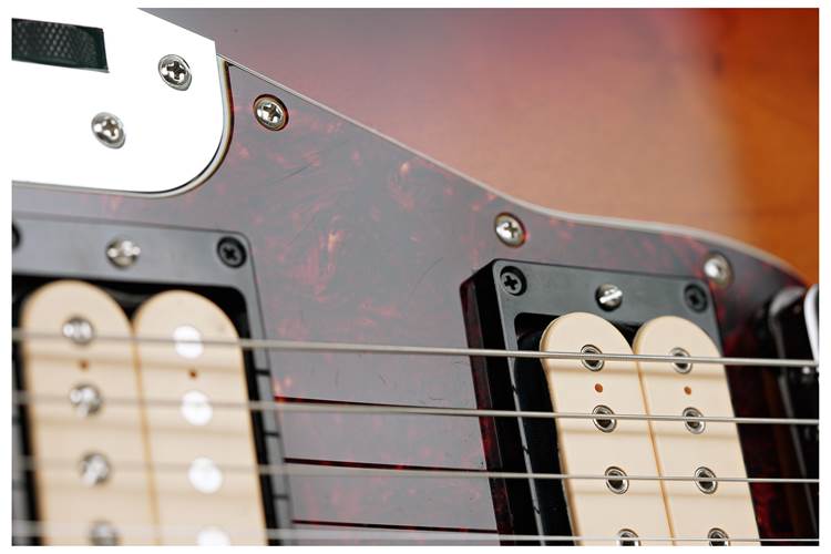 Fender Kurt Cobain Jaguar Left Handed Rosewood Fingerboard 3 Colour Sunburst NOS (Nearly New) #MX24012573 Fender Kurt Cobain Jaguar Left Handed Rosewood Fingerboard 3 Colour Sunburst NOS (Nearly New) #MX24012573