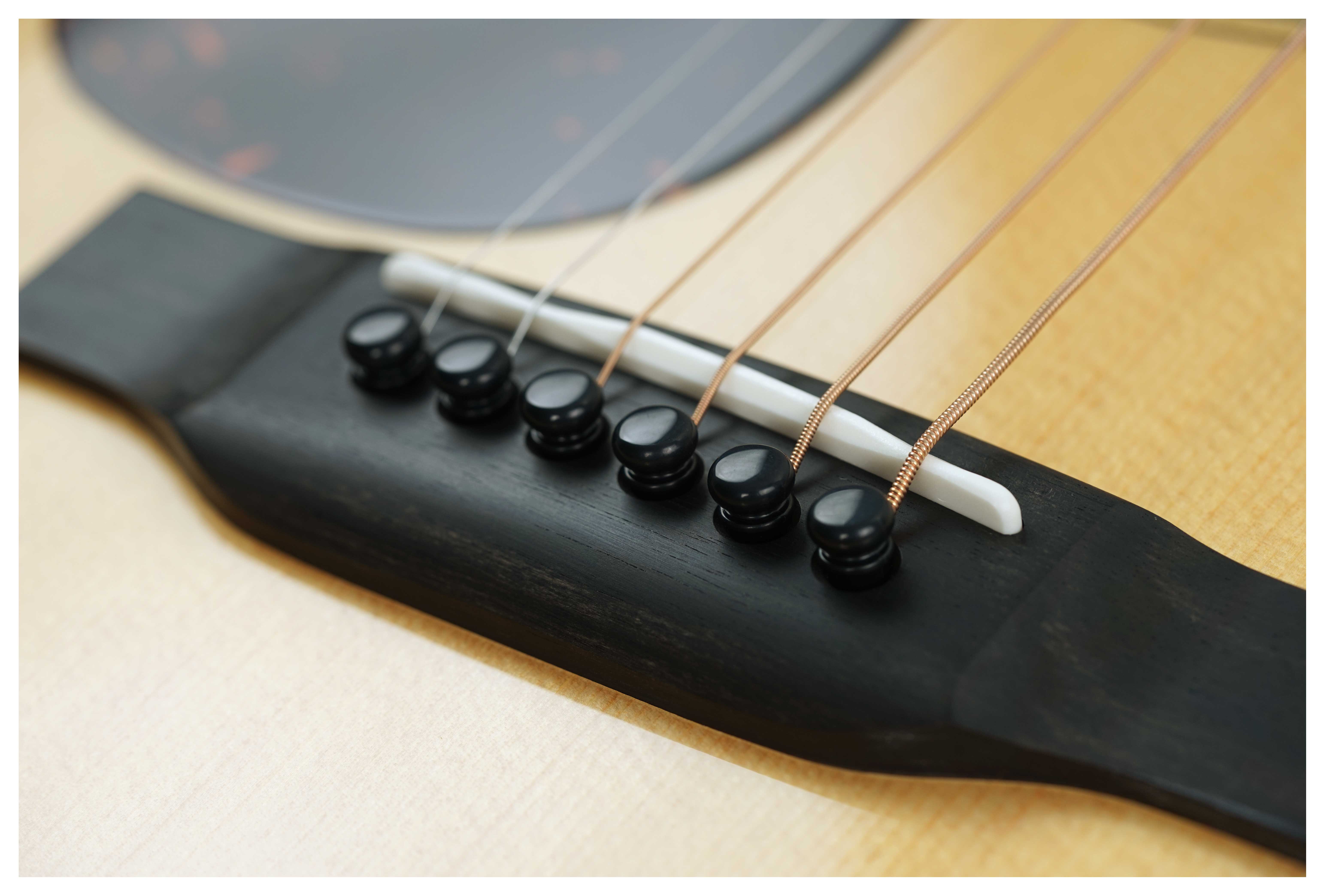 Martin Standard Series D-18L Left Handed