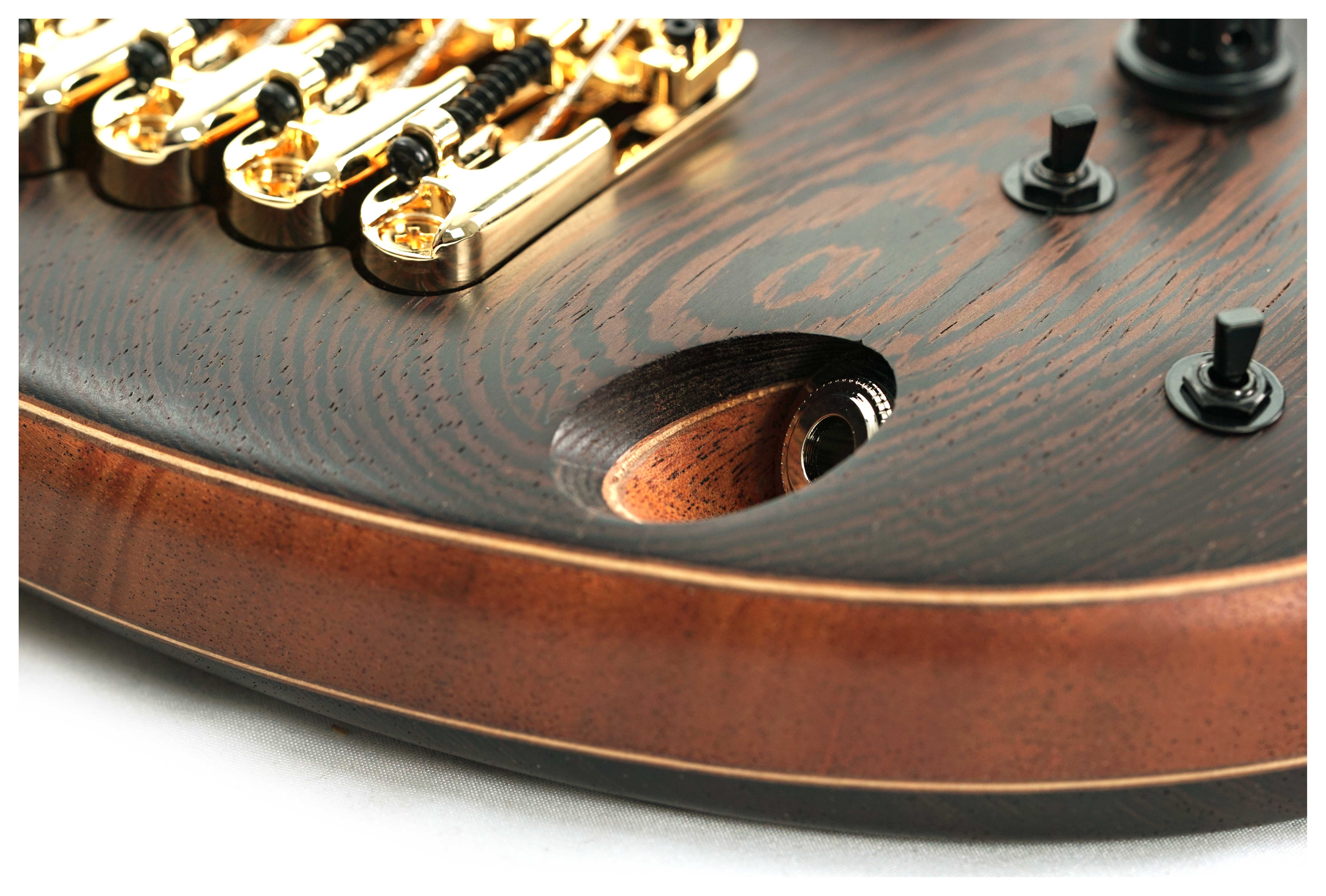 Ibanez SR5006 Prestige 6-String Bartolini Oil Finish