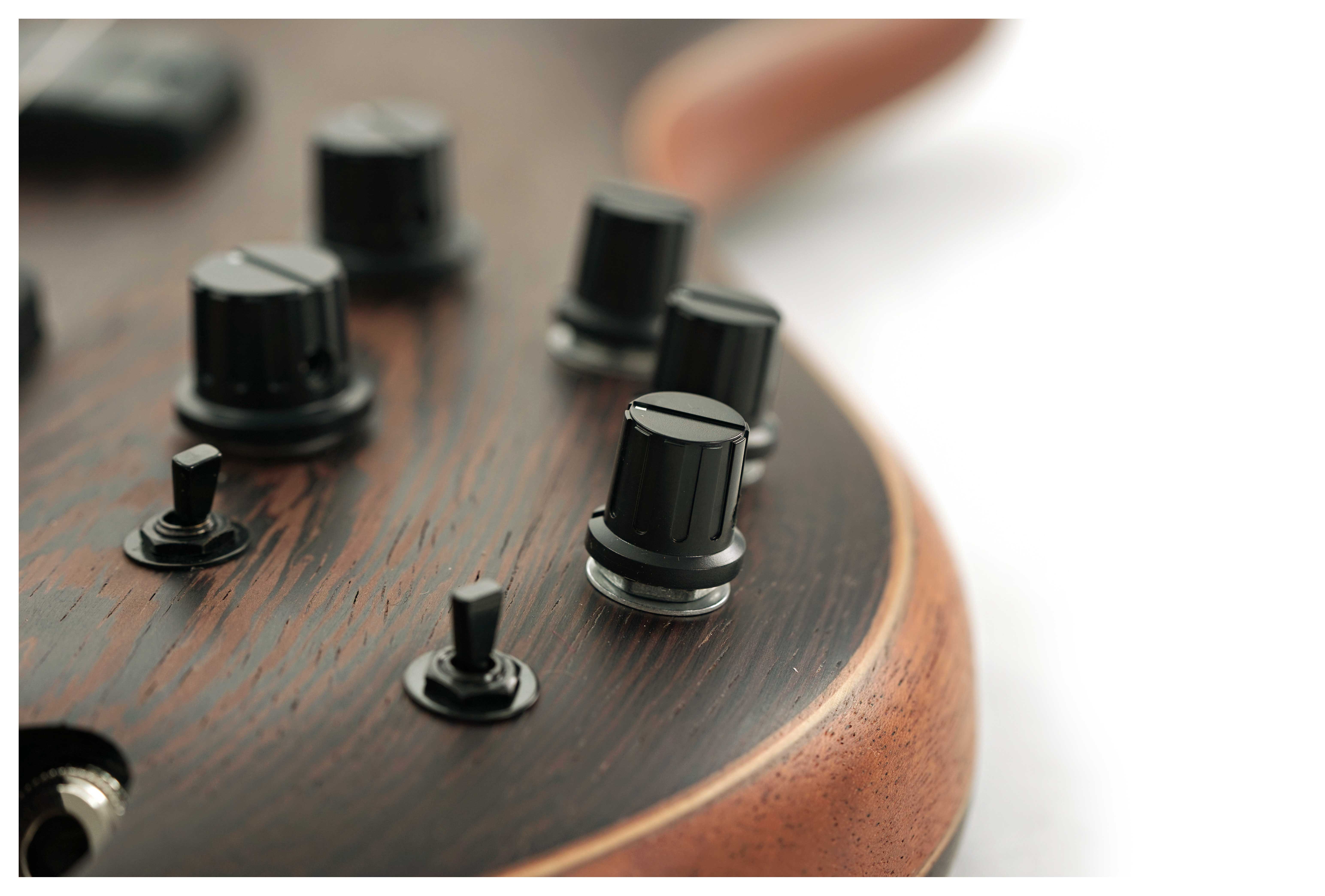 Ibanez SR5006 Prestige 6-String Bartolini Oil Finish