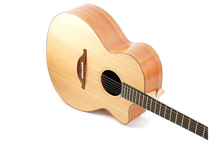 Lowden Jon Gomm Signature Black Cherry/Hybrid Top (Spruce/Red Cedar) #23799 Lowden Jon Gomm Signature Black Cherry/Hybrid Top (Spruce/Red Cedar) #23799