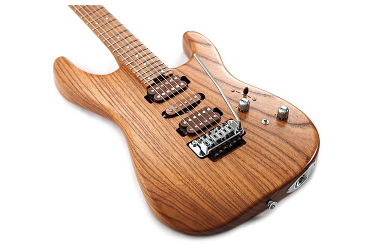 Charvel Guthrie Govan USA Signature HSH Caramelized Ash #GG23000214 Charvel Guthrie Govan USA Signature HSH Caramelized Ash #GG23000214