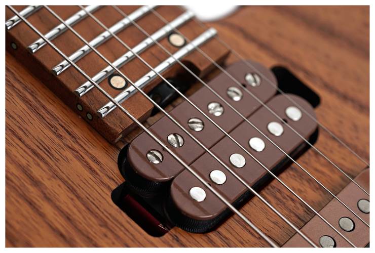 Charvel Guthrie Govan USA Signature HSH Caramelized Ash #GG23000214 Charvel Guthrie Govan USA Signature HSH Caramelized Ash #GG23000214
