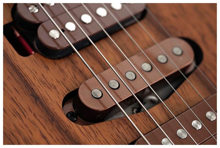Charvel Guthrie Govan USA Signature HSH Caramelized Ash #GG23000249 Charvel Guthrie Govan USA Signature HSH Caramelized Ash #GG23000249