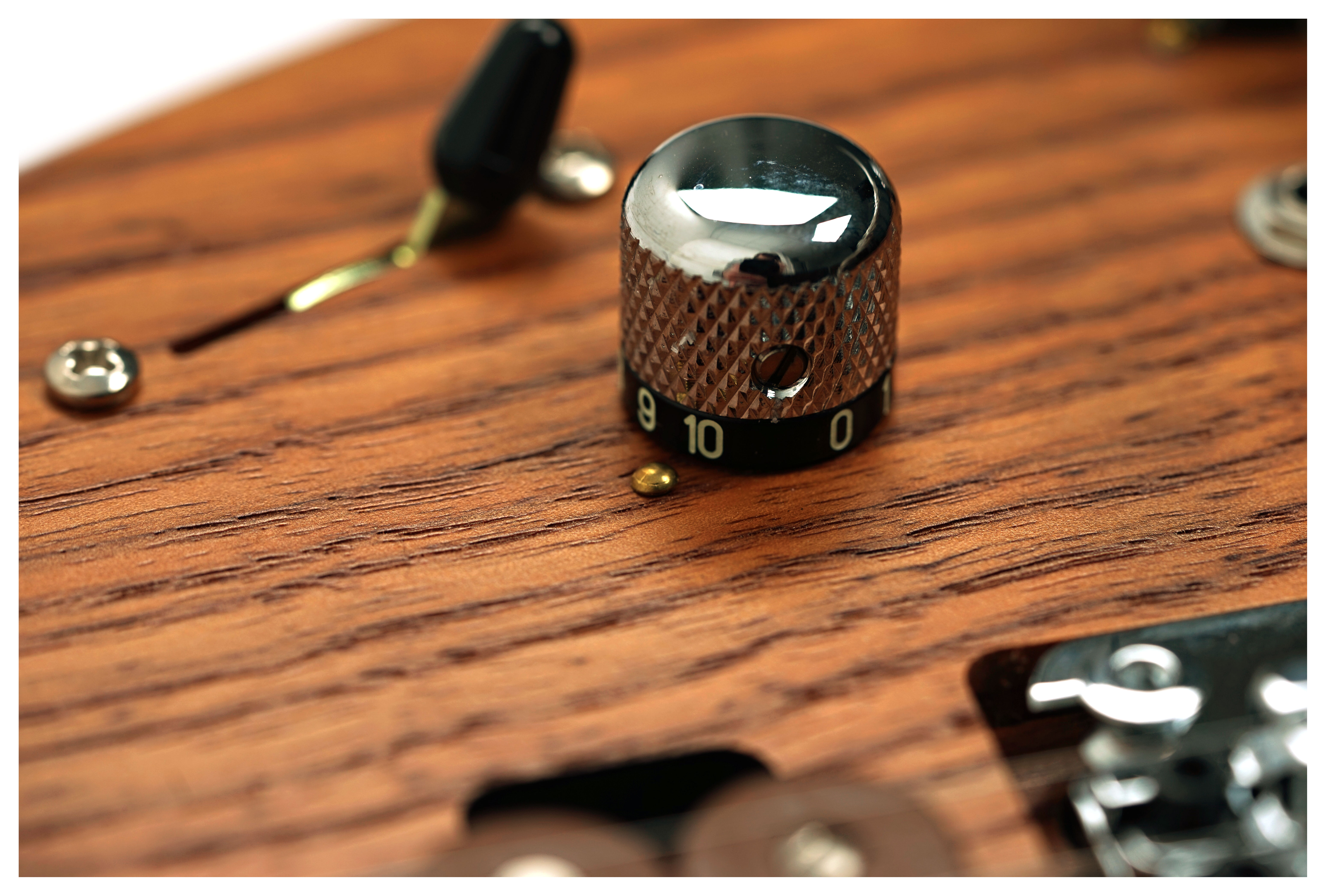 Charvel Guthrie Govan USA Signature HSH Caramelized Ash #GG23000241