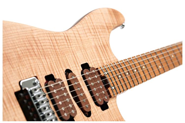 Charvel Guthrie Govan Signature HSH Flame Maple #GG23000015 Charvel Guthrie Govan Signature HSH Flame Maple #GG23000015
