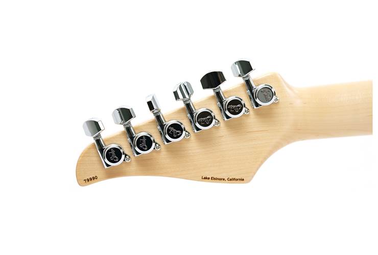 Suhr Classic Antique T Trans Butterscotch Swamp Ash Maple Fingerboard #79990 Suhr Classic Antique T Trans Butterscotch Swamp Ash Maple Fingerboard #79990