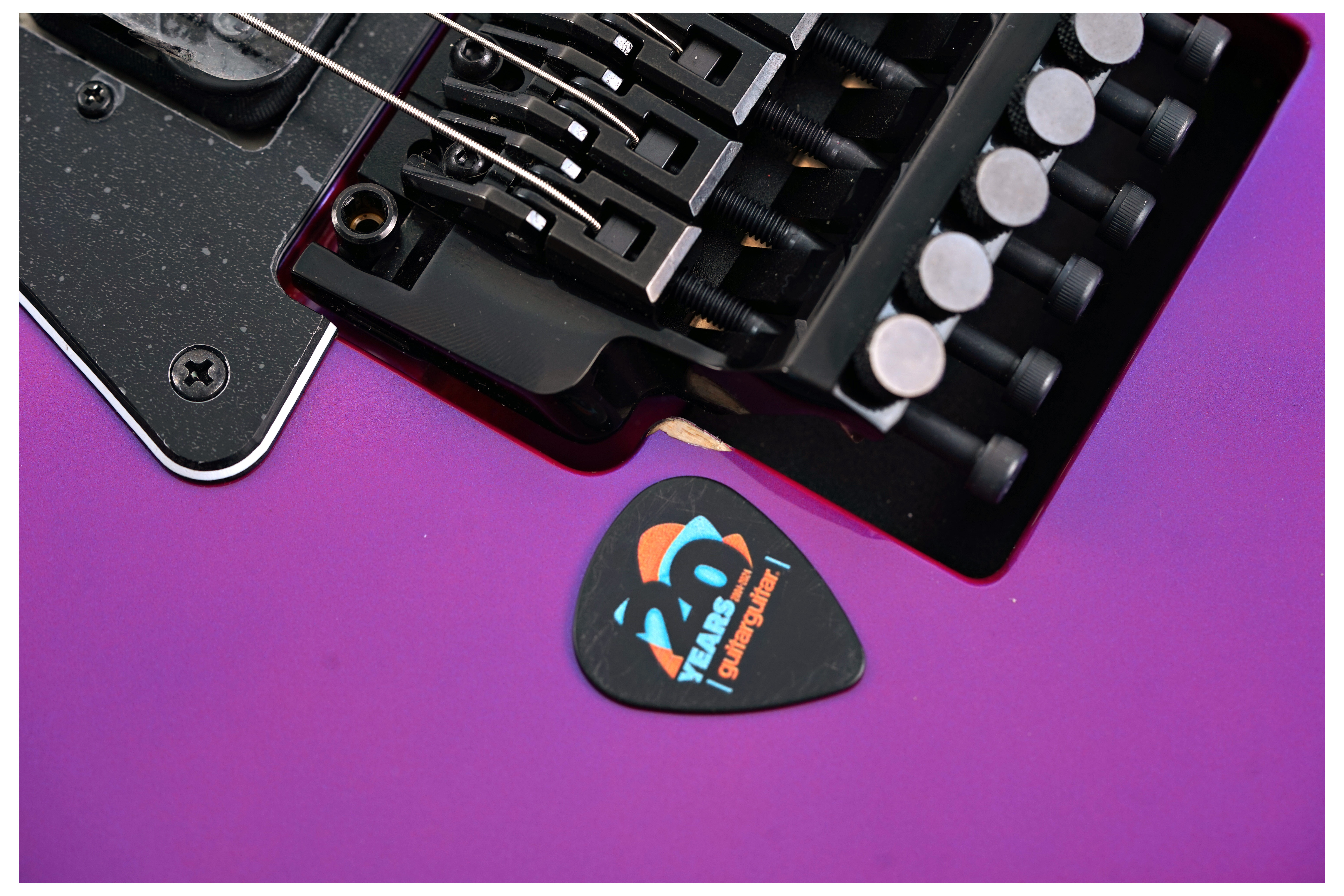 Ibanez Genesis RG550 Purple Neon (Ex-Demo) #F2425047