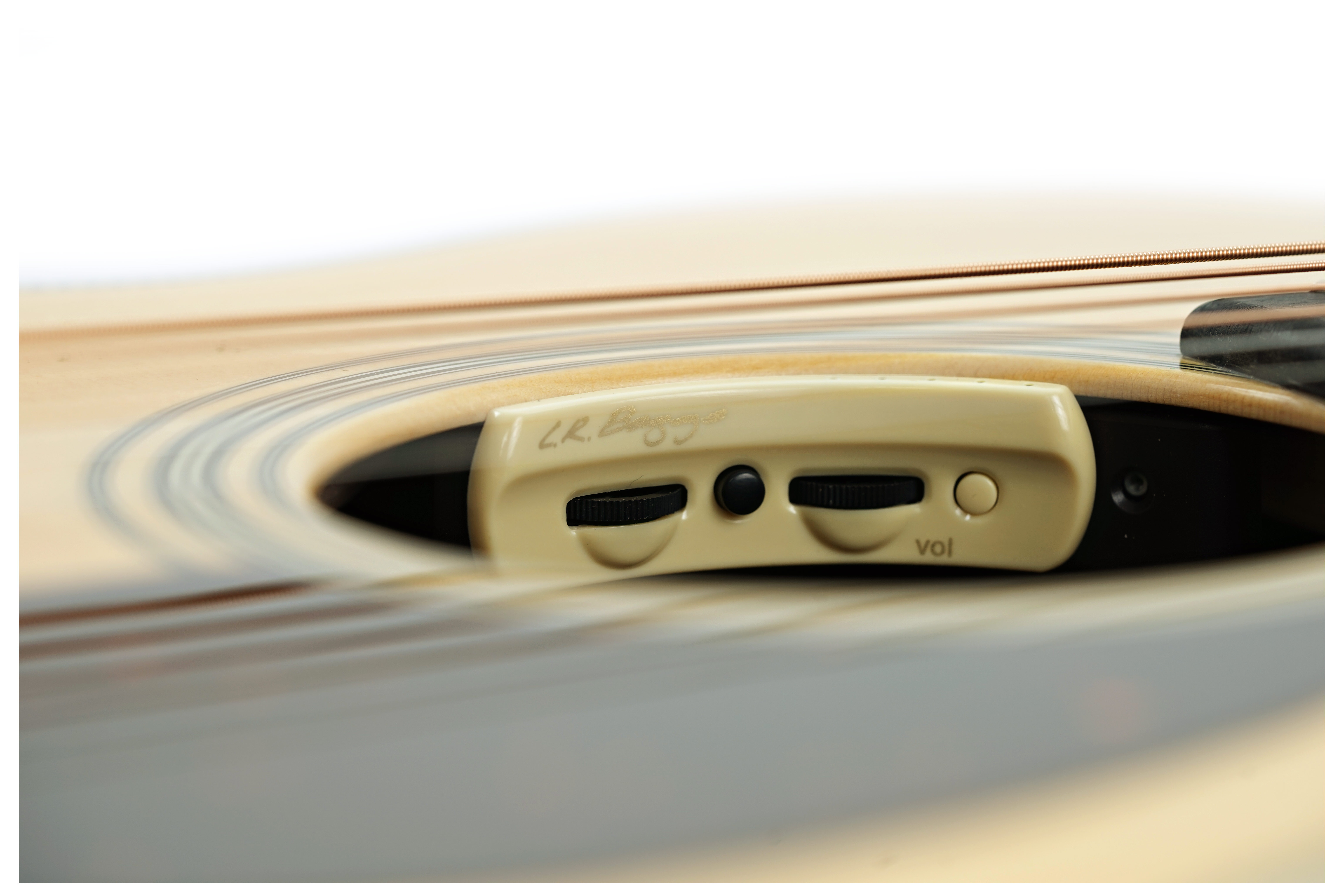 Martin Standard Series OM28E LR Baggs Anthem