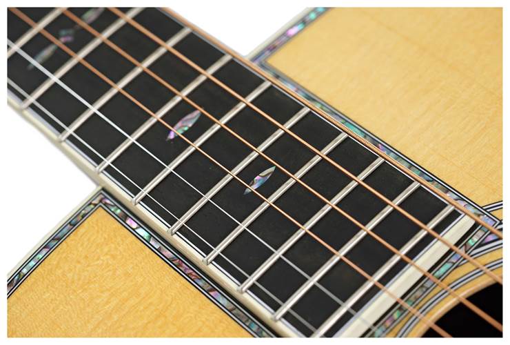 Martin Standard Series OM42 Left Handed Martin Standard Series OM42 Left Handed