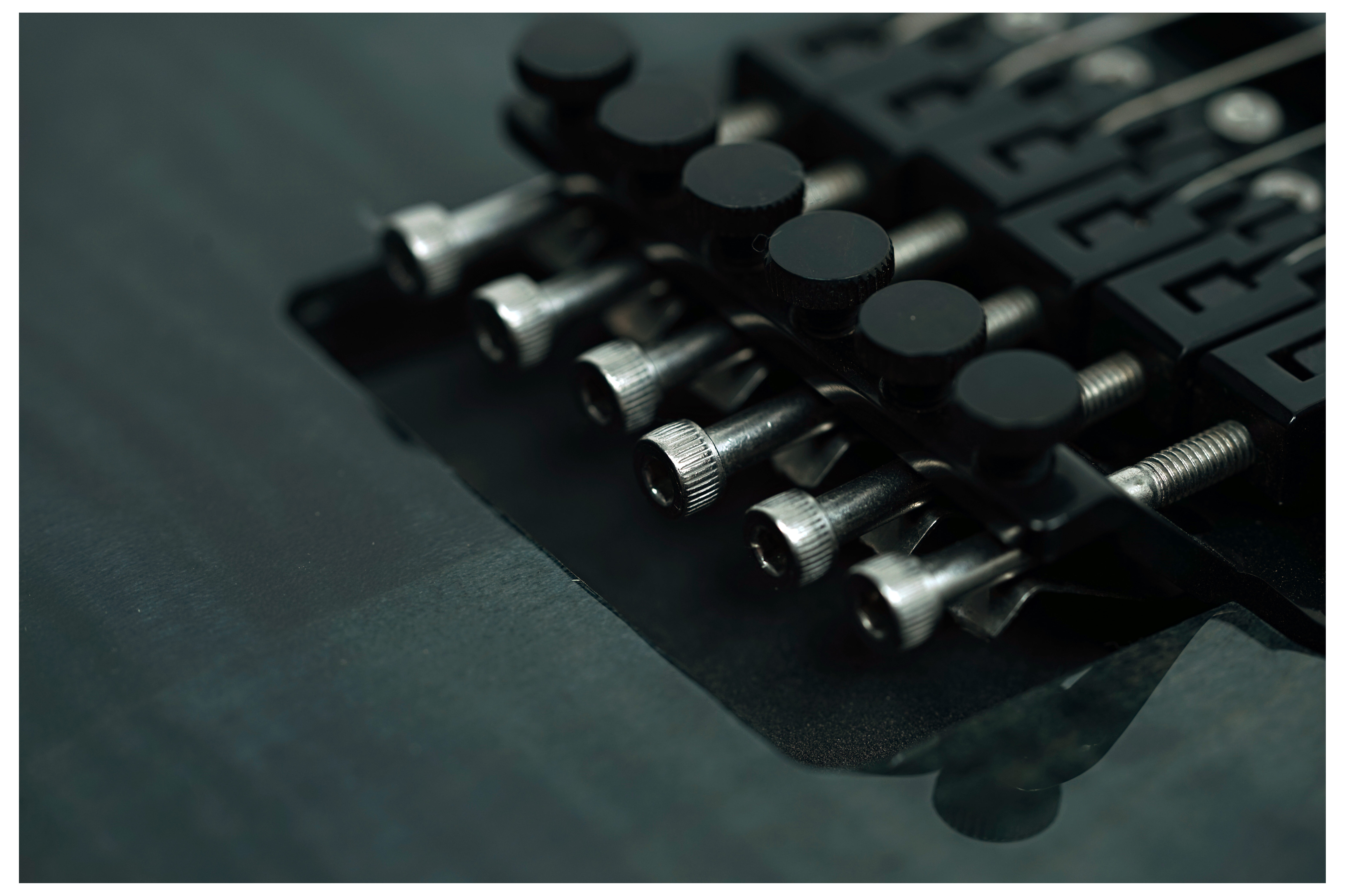 Schecter C-1 FR SLS Elite Black Fade Burst