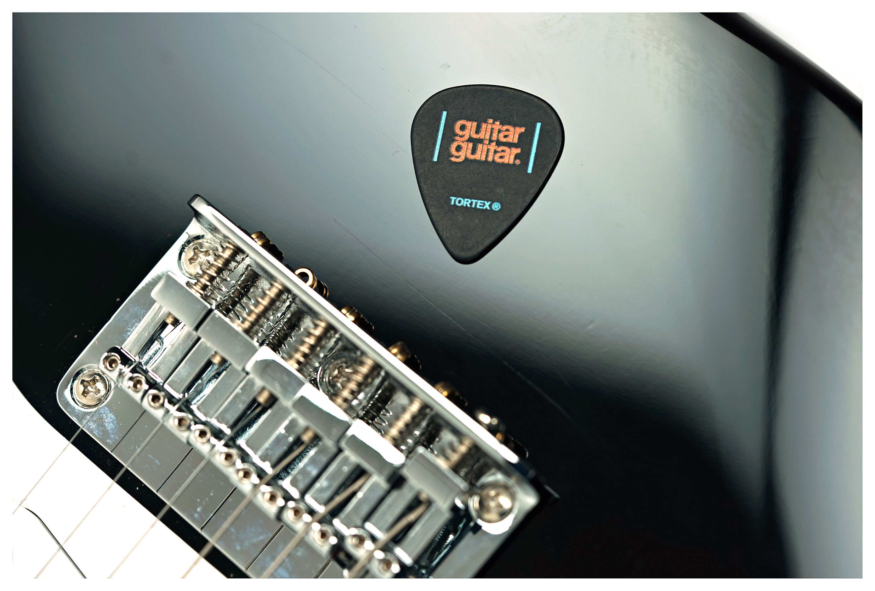 Squier Mini Stratocaster V2 Black Indian Laurel Fingerboard (Ex-Demo) #ICSC26016996