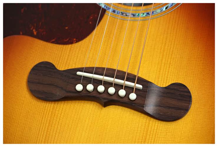 Gibson Songwriter Cutaway Rosewood Burst Left Handed #21504081 Gibson Songwriter Cutaway Rosewood Burst Left Handed #21504081