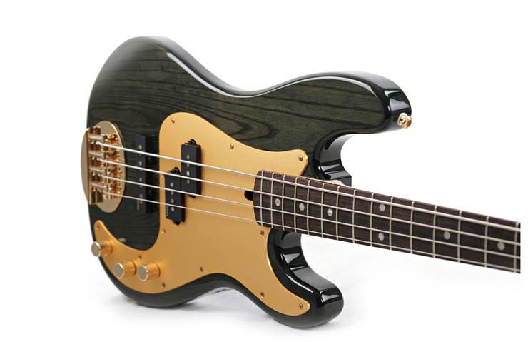 Lakland Skyline Series Geezer Butler Signature Bass Lakland Skyline Series Geezer Butler Signature Bass