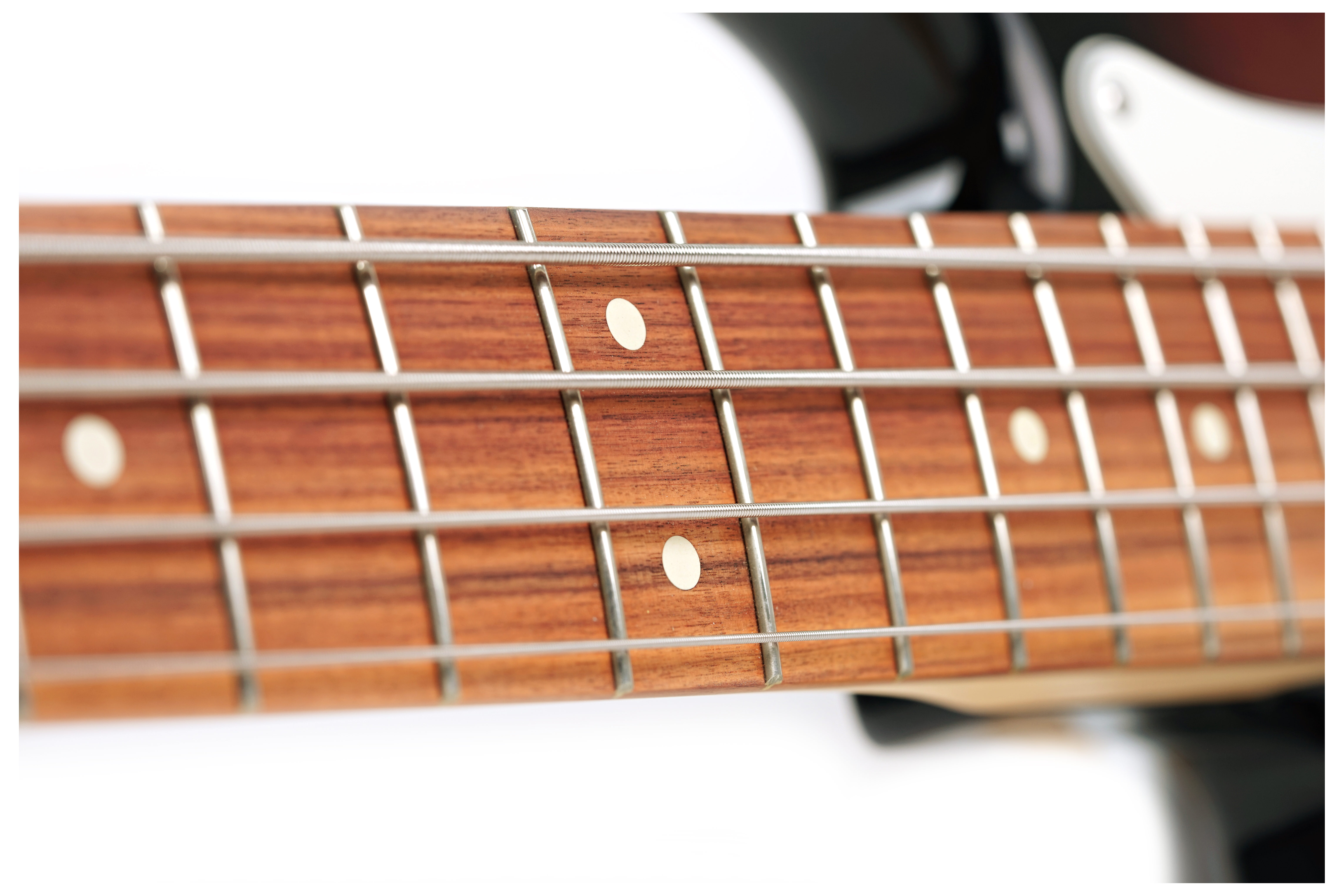 Fender Player Precision Bass 3-Colour Sunburst Pau Ferro Fingerboard Left Handed