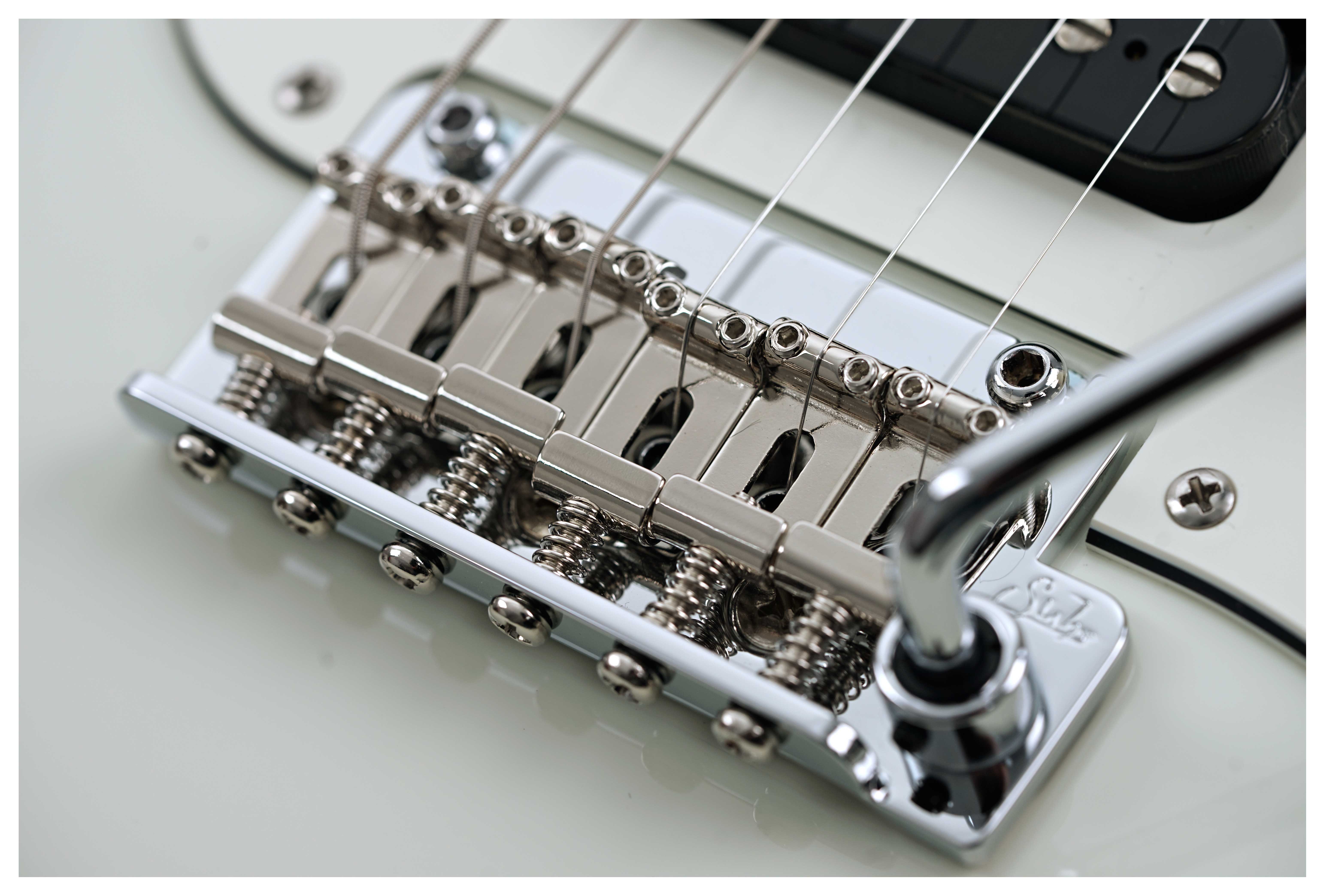 Suhr Classic S Olympic White HSS Rosewood Fingerboard #79993