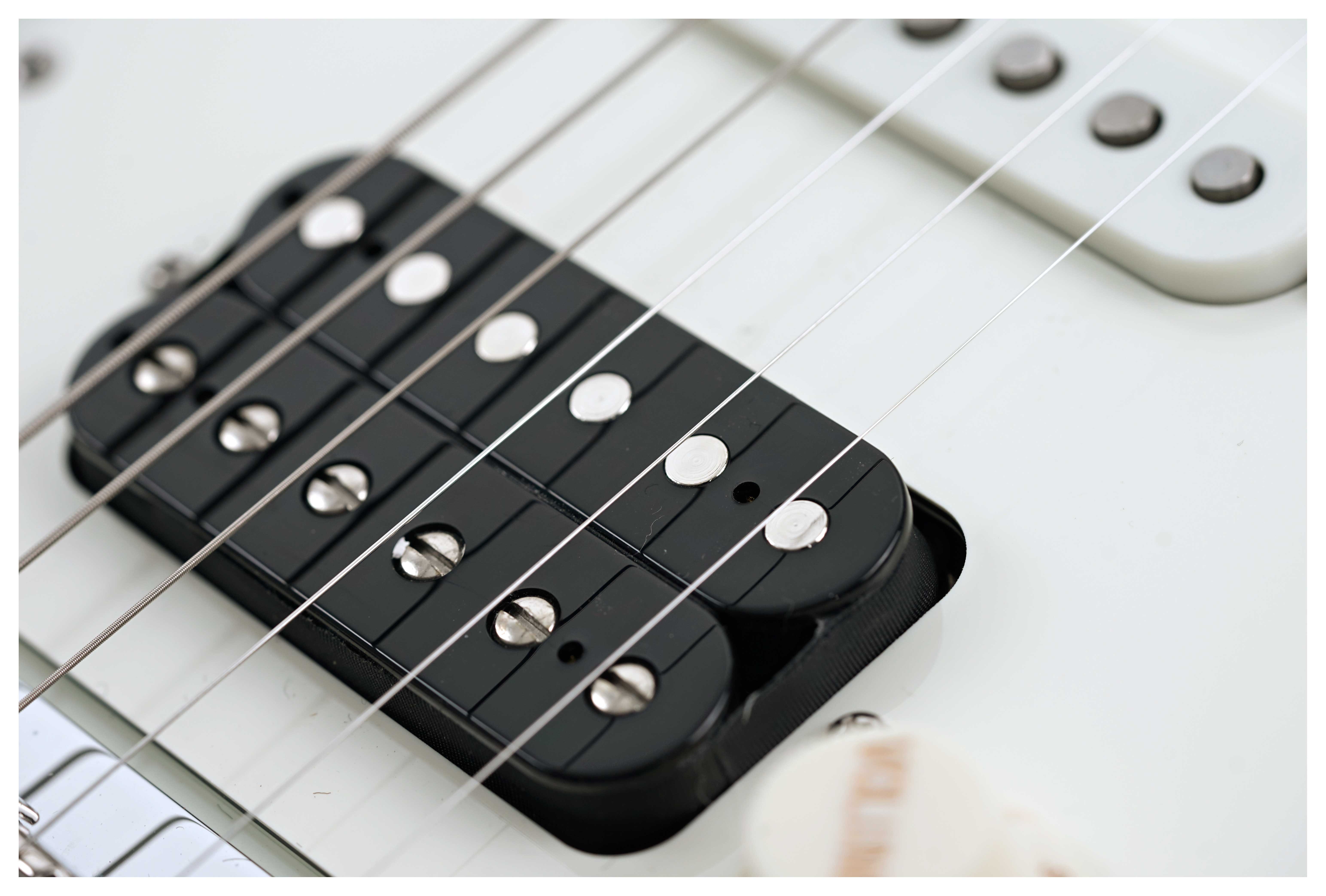 Suhr Classic S Olympic White HSS Rosewood Fingerboard #79993