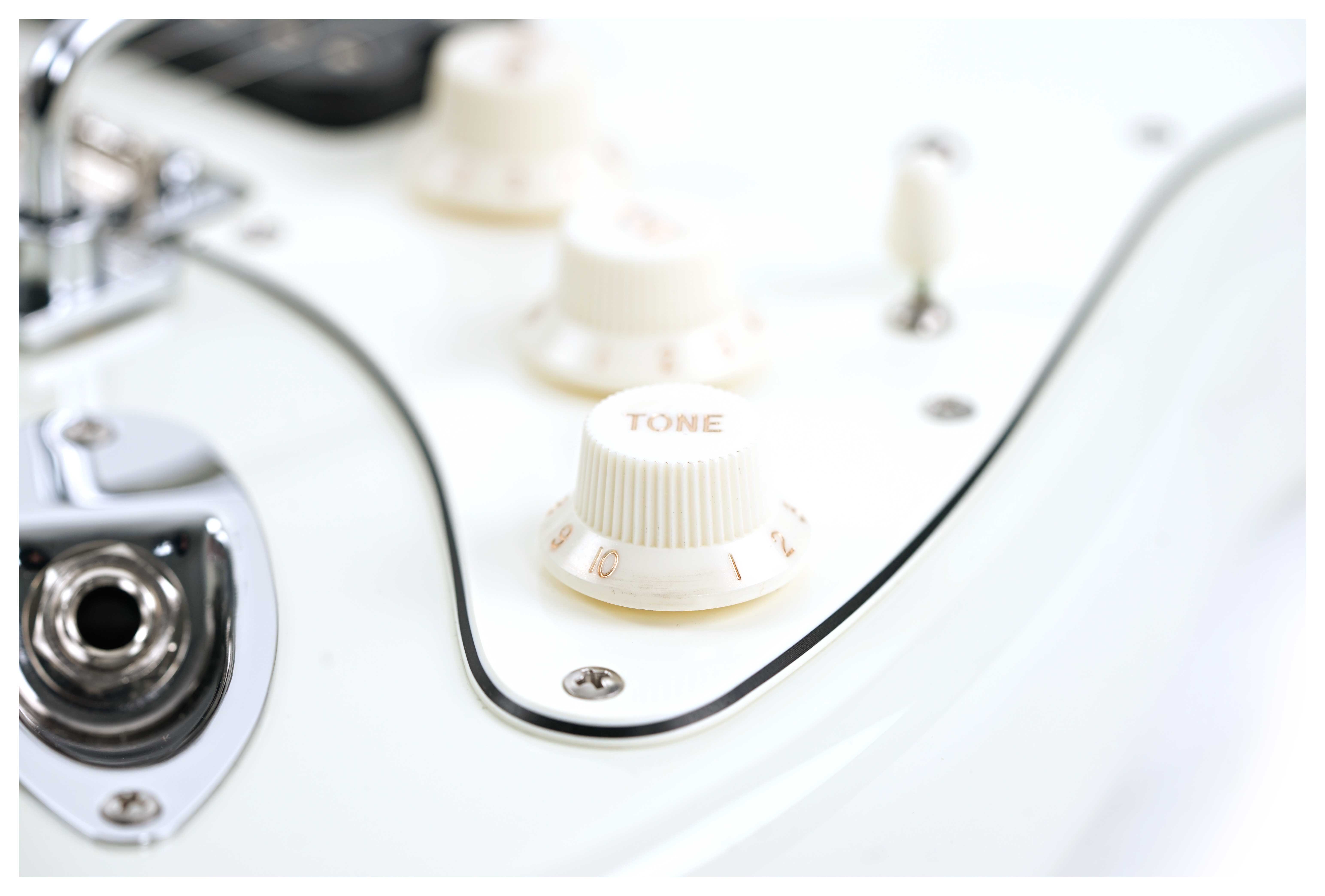 Suhr Classic S Olympic White HSS Rosewood Fingerboard #79993