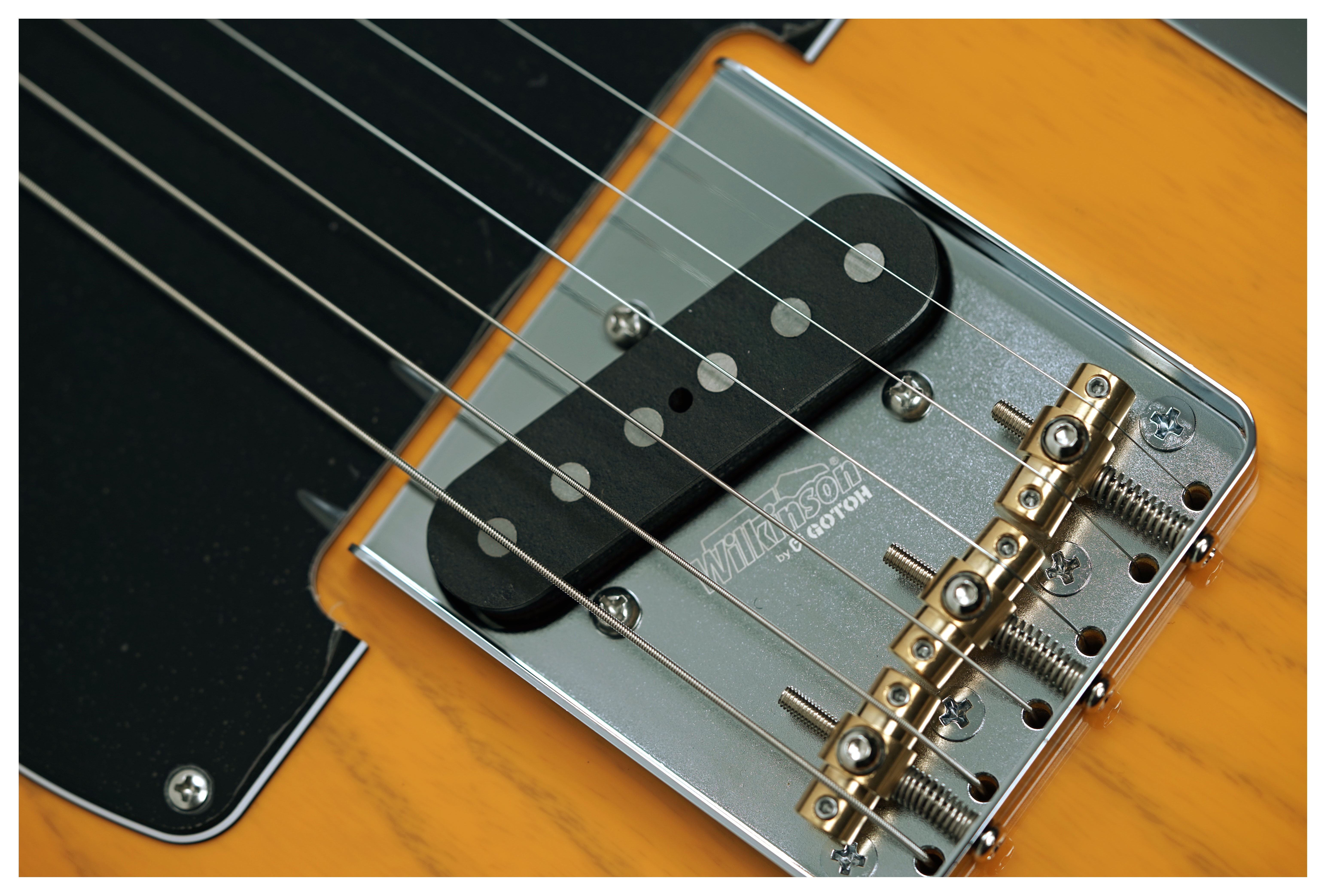 Suhr Classic T Trans Butterscotch Swamp Ash Maple Fingerboard #85675