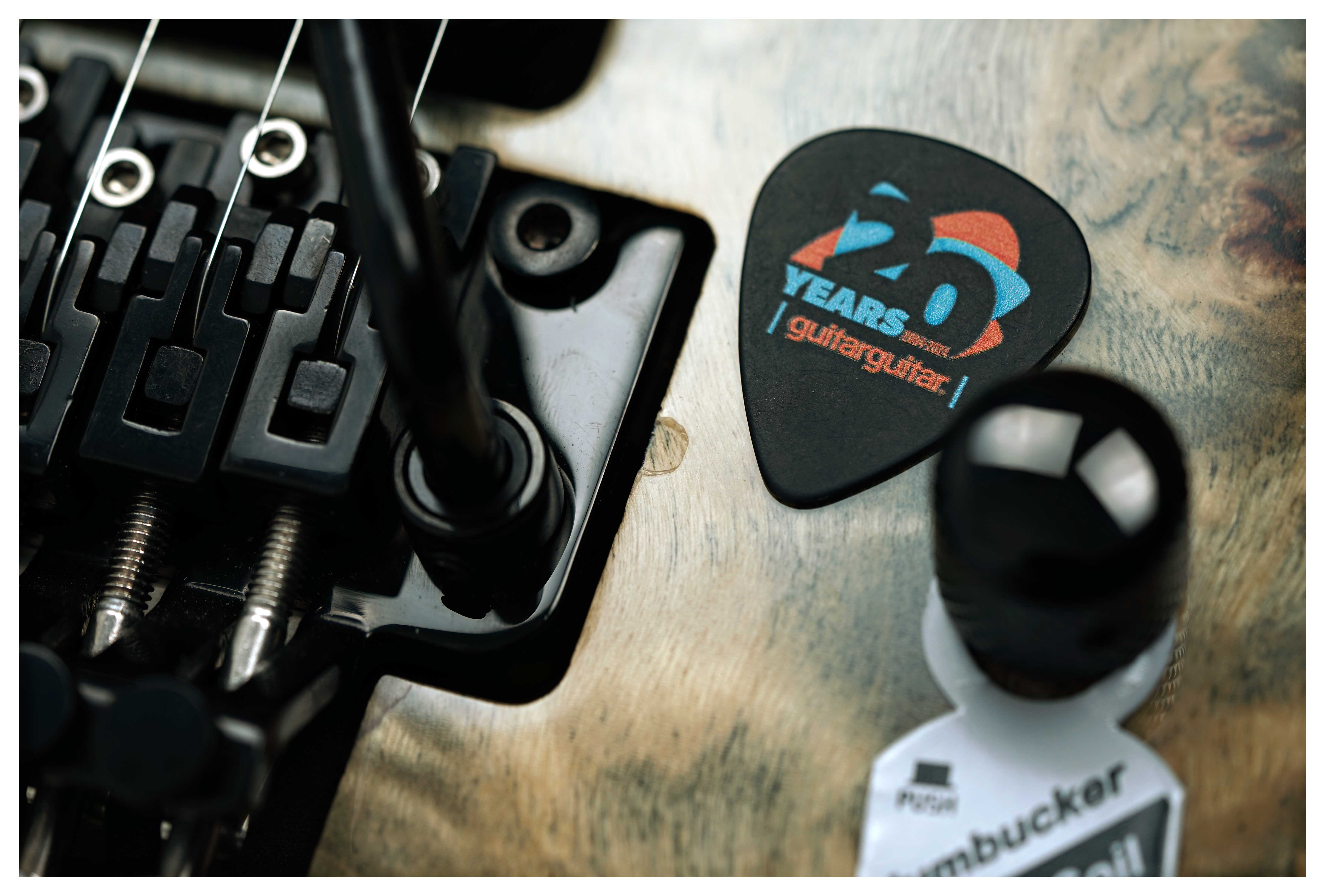 Schecter C-6 FR Pro Floyd Charcoal Black (Ex-Demo) #IW21063528