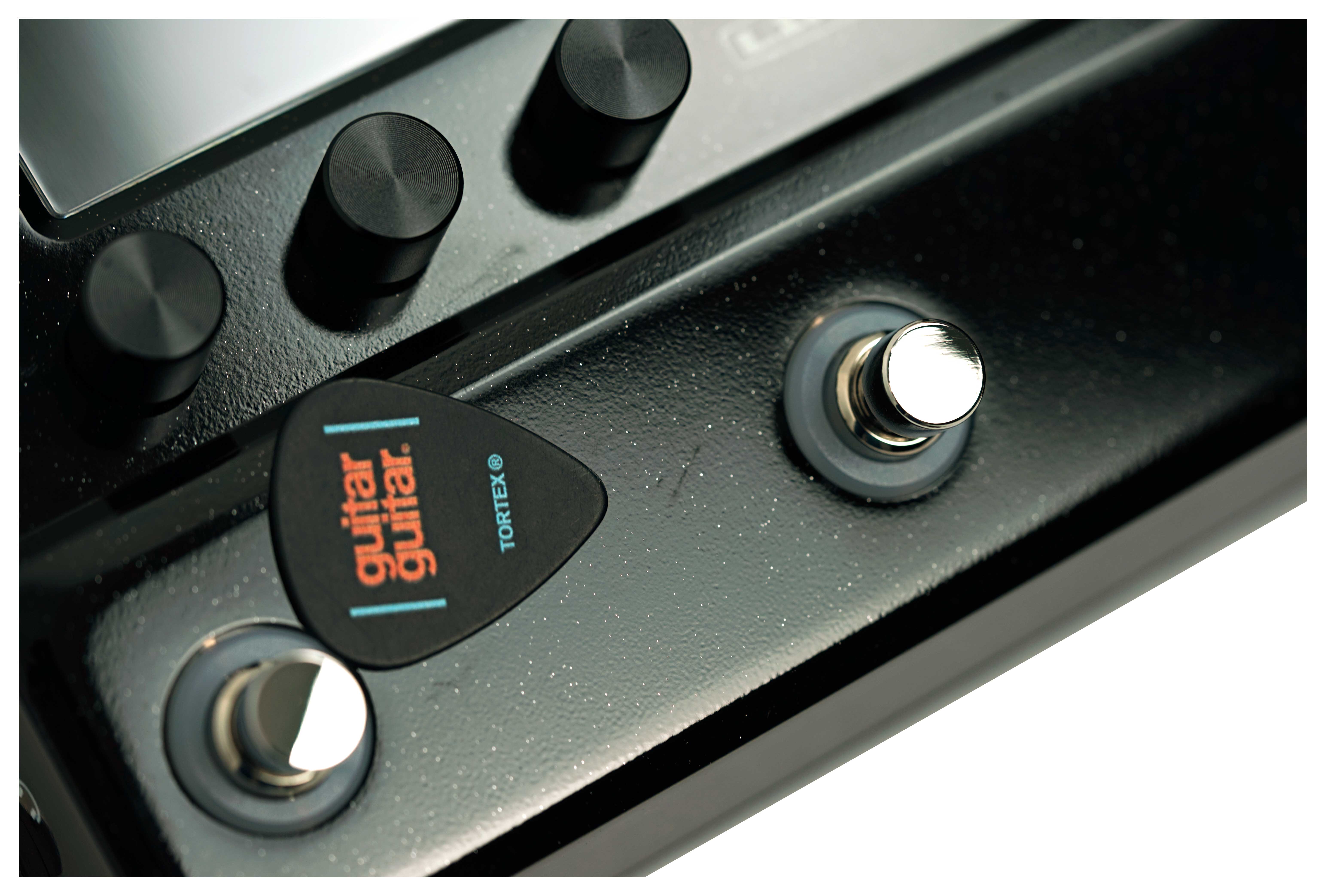 Line 6 HX Stomp Guitar Amp Modeller and Multi Effects Processor Pedal (Ex-Demo) #HXMAM7538012058