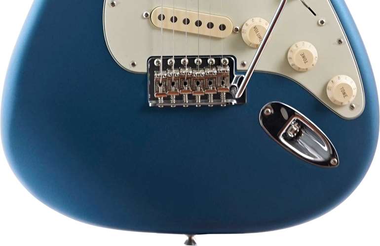 Fender American Performer Stratocaster Satin Lake Placid Blue Maple Fingerboard (Ex-Demo) #US240004547 Fender American Performer Stratocaster Satin Lake Placid Blue Maple Fingerboard (Ex-Demo) #US240004547