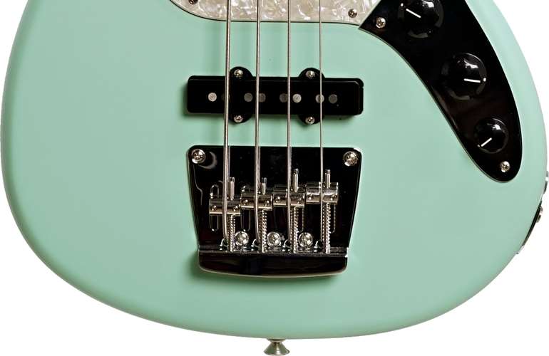 Fender American Performer Mustang Sea Foam Green Rosewood Fingerboard Short Scale Bass (Ex-Demo) #US210032026 Fender American Performer Mustang Sea Foam Green Rosewood Fingerboard Short Scale Bass (Ex-Demo) #US210032026