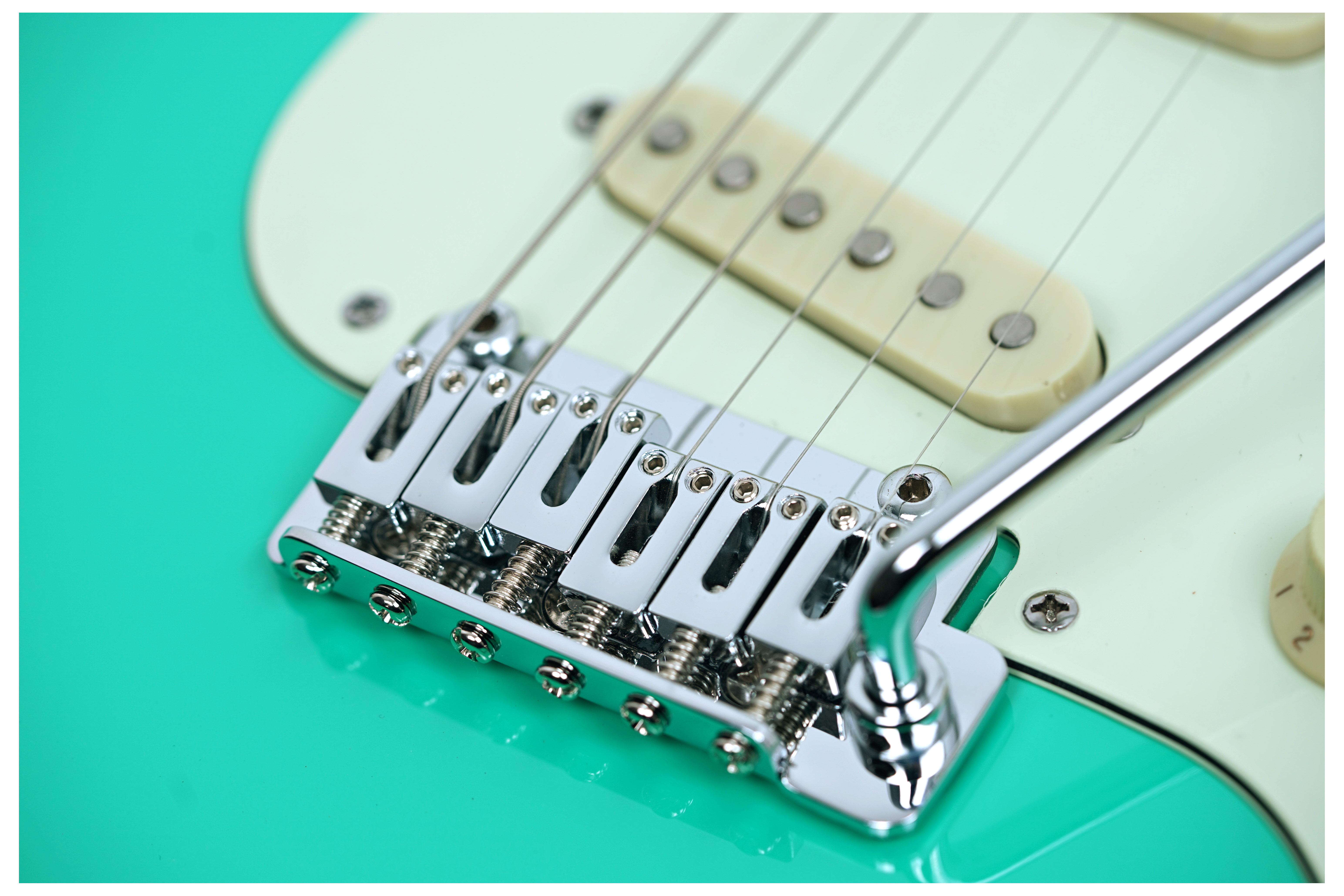 Schecter Nick Johnston Traditional SSS Atomic Green