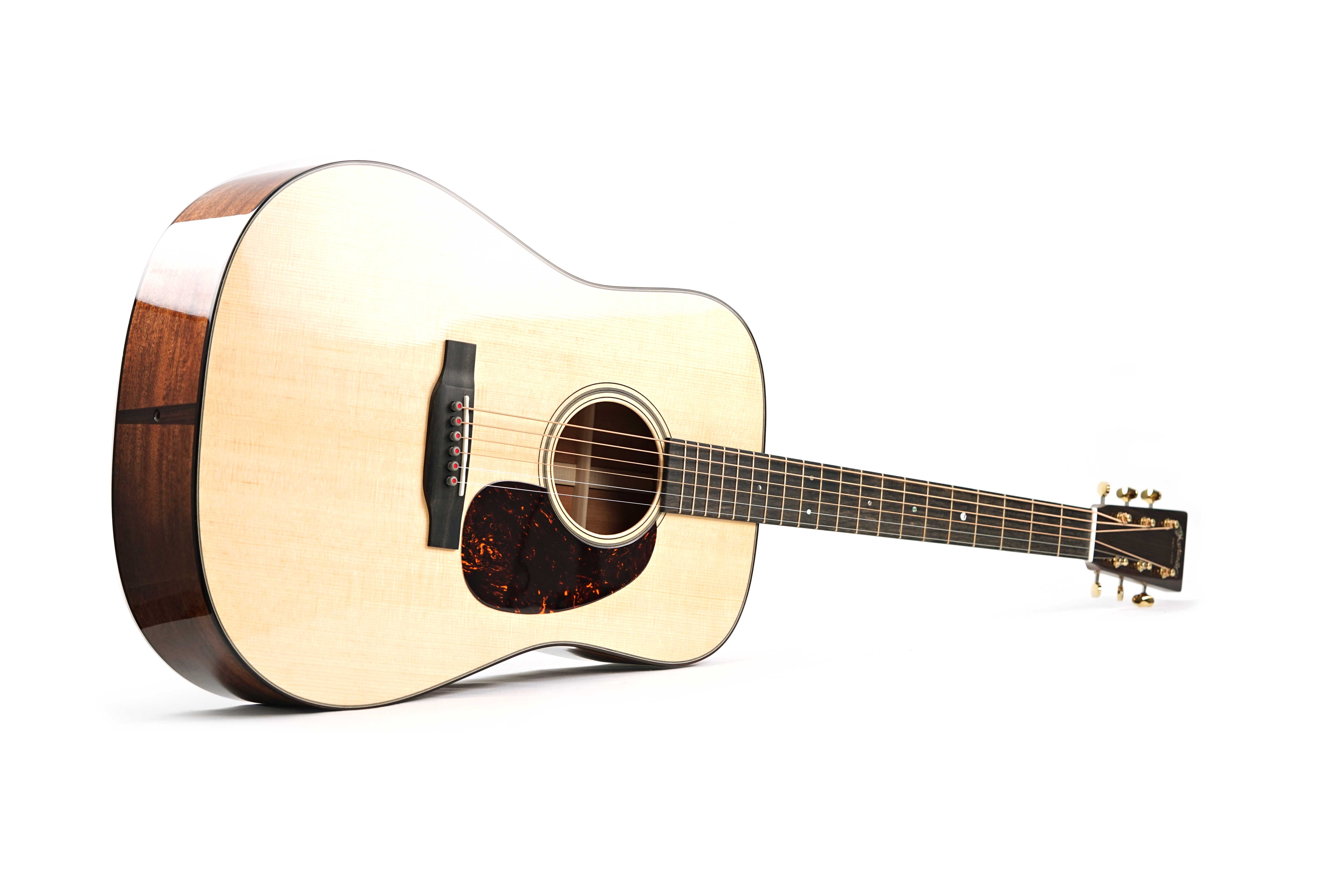 Martin D-18 Modern Deluxe