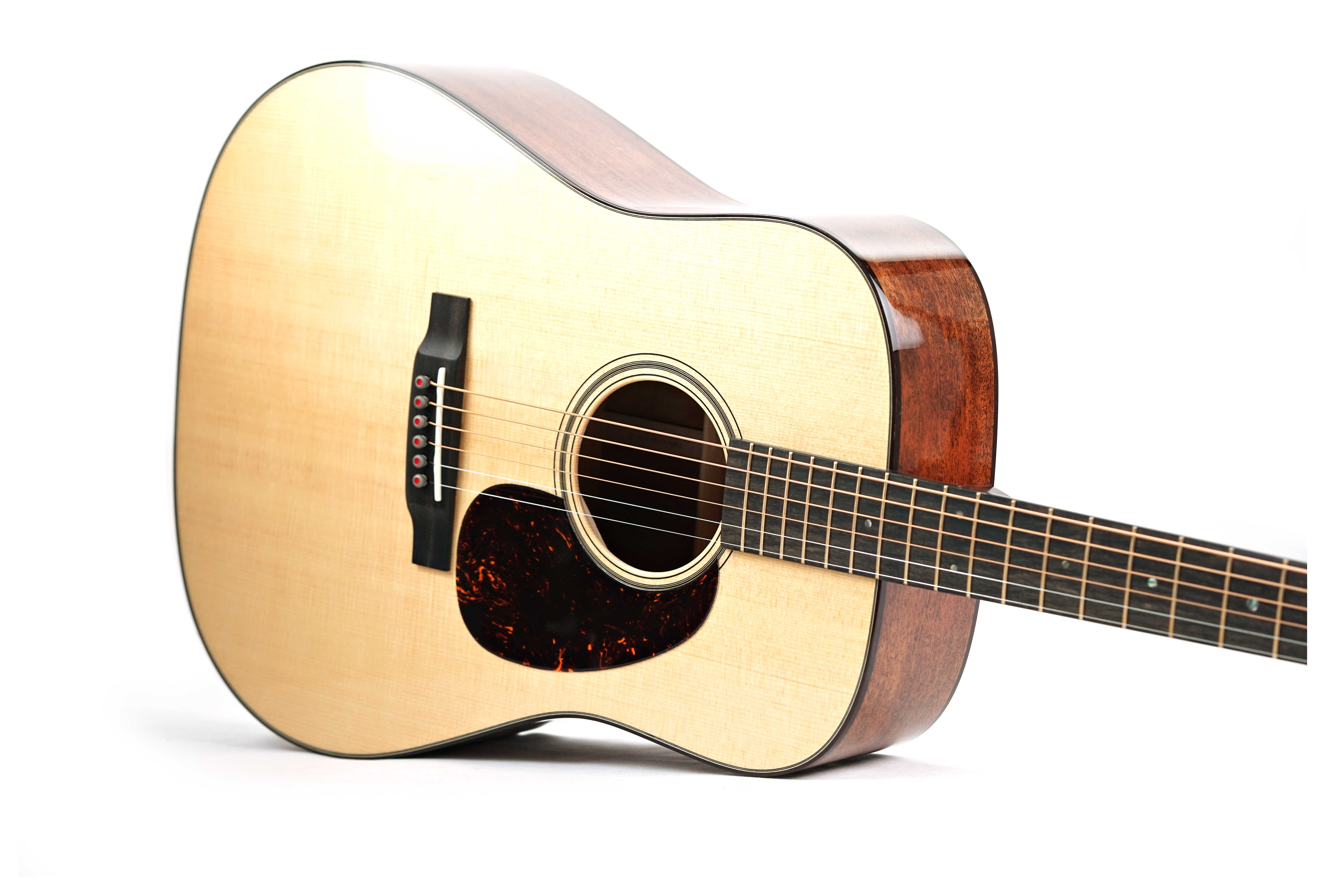 Martin D-18 Modern Deluxe