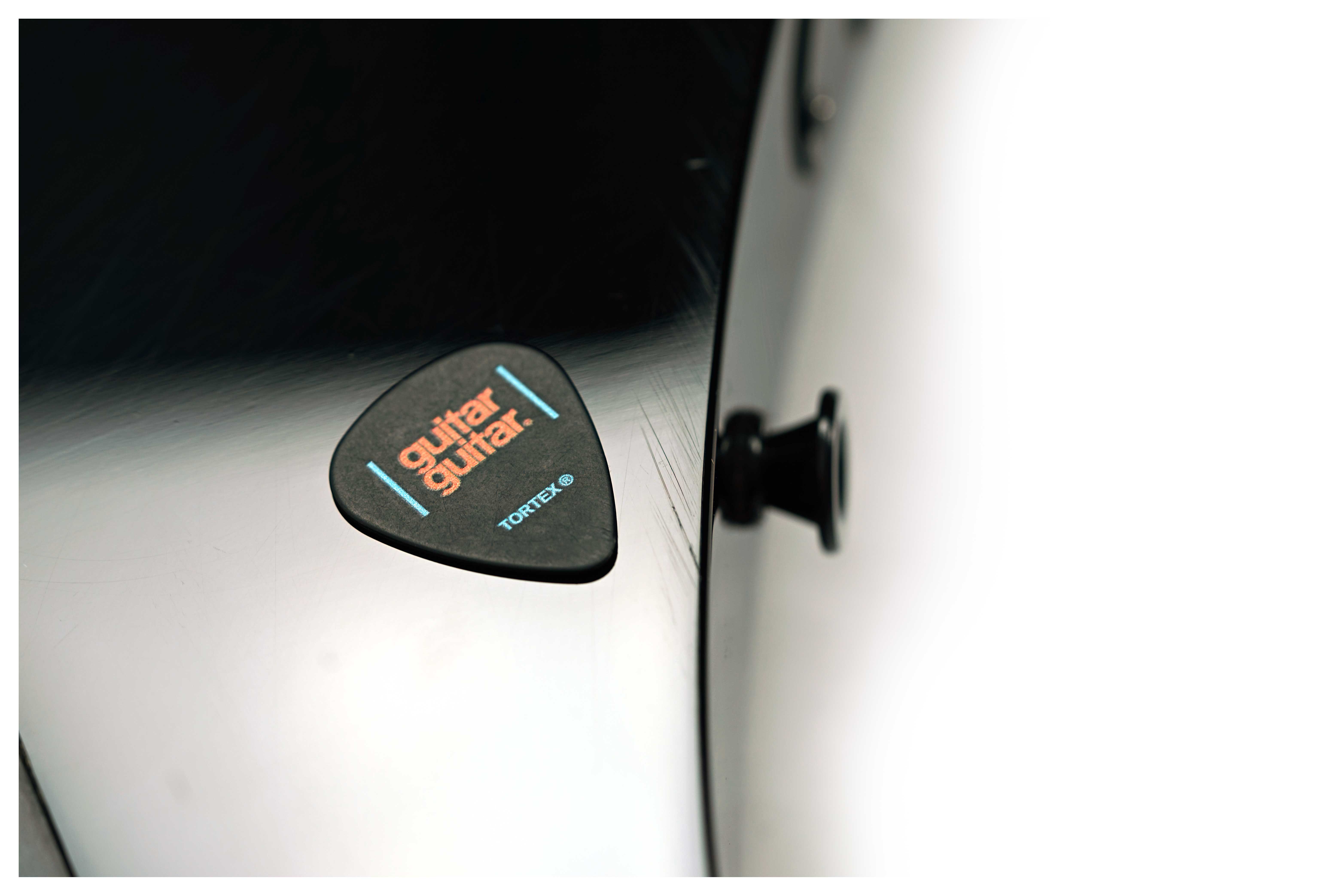 Jackson JS32 Warrior Black with White Bevel Amaranth Fingerboard (Ex-Demo) #CWJ25029471