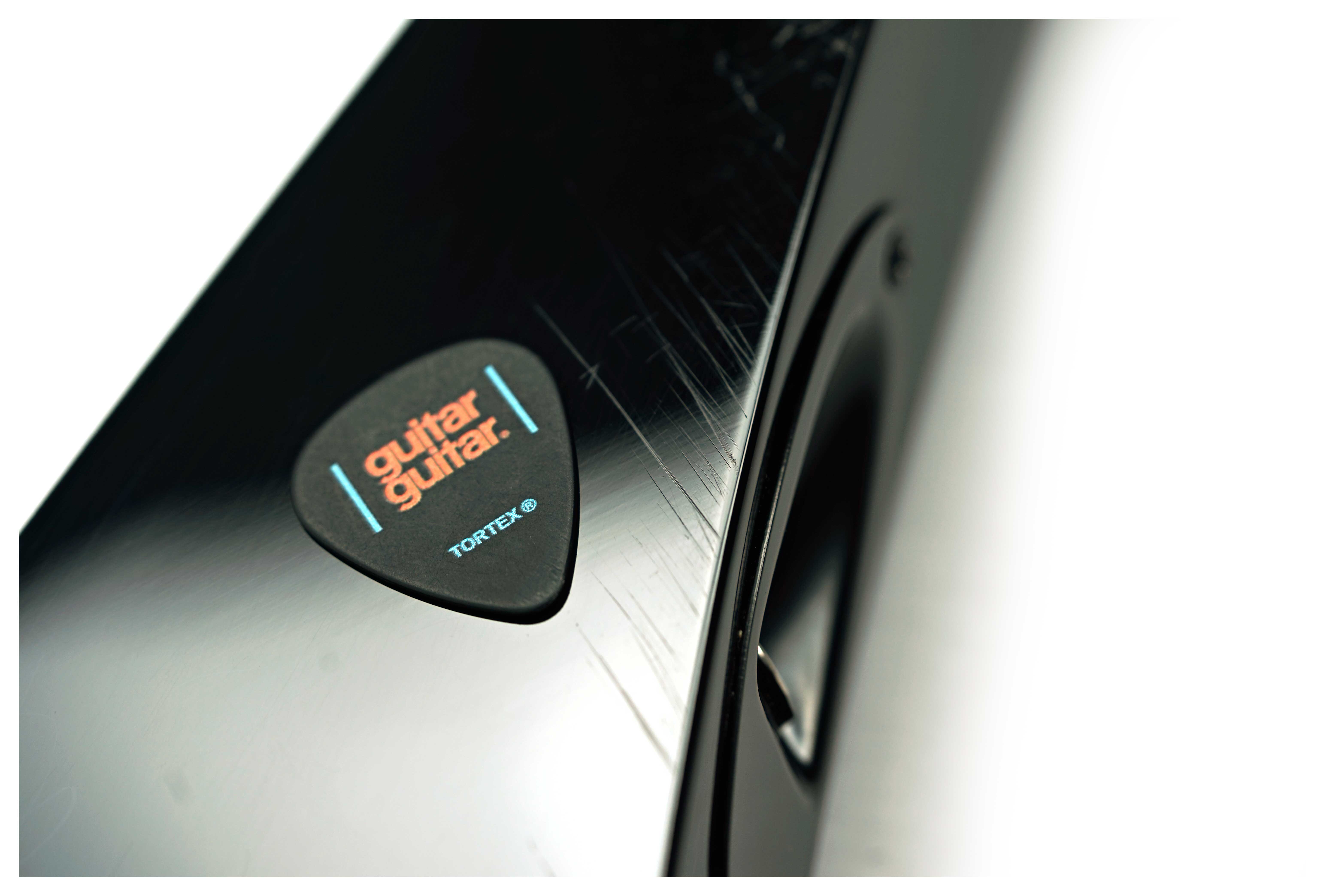 Jackson JS32 Warrior Black with White Bevel Amaranth Fingerboard (Ex-Demo) #CWJ25029471