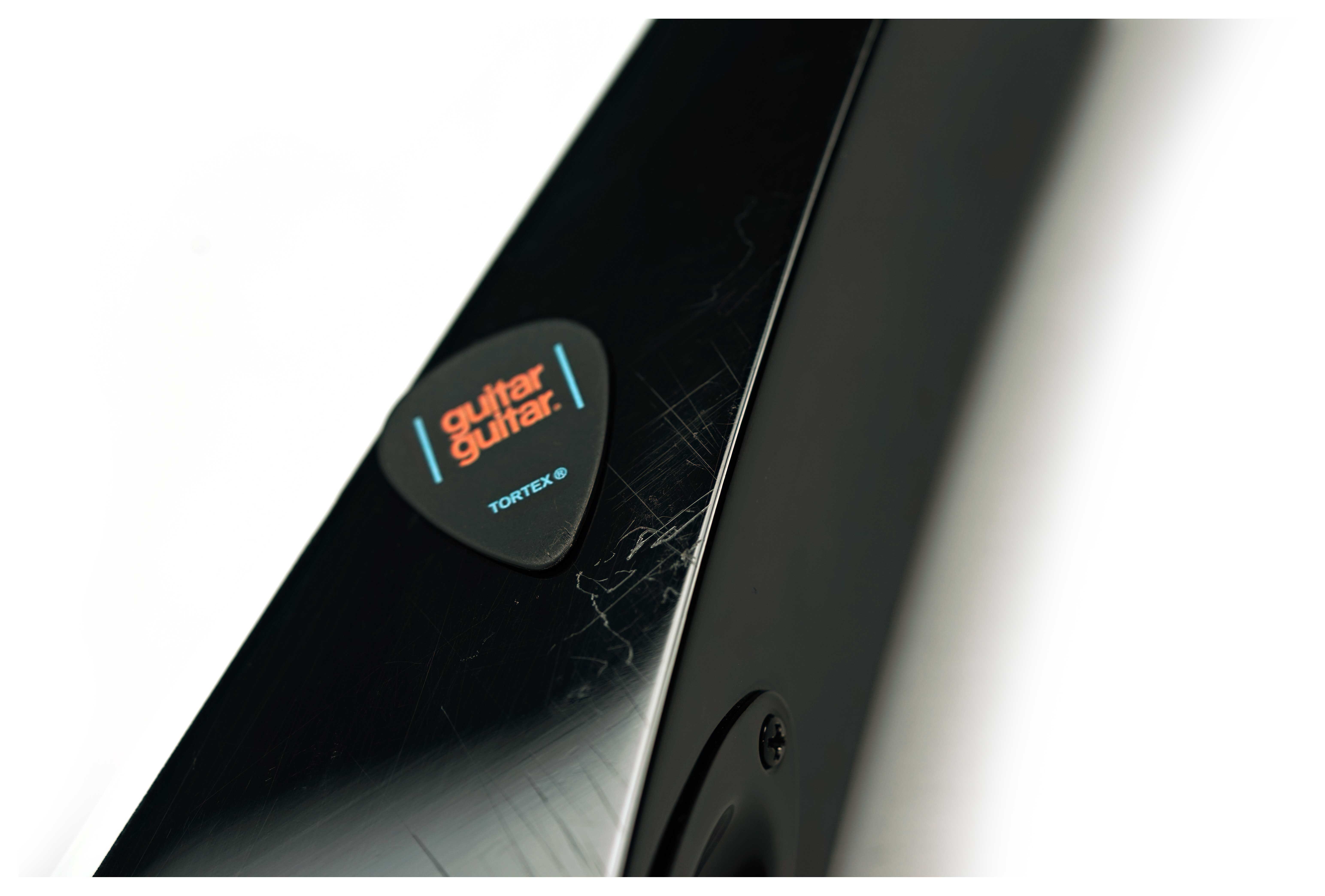 Jackson JS32 Warrior Black with White Bevel Amaranth Fingerboard (Ex-Demo) #CWJ25029471