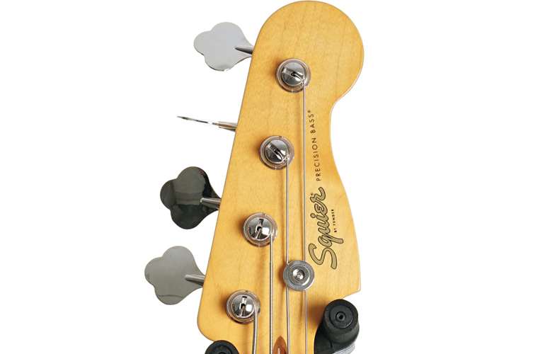 Squier Classic Vibe 60s P Bass Olympic White Indian Laurel Fingerboard (Ex-Demo) #ICSB24020678 Squier Classic Vibe 60s P Bass Olympic White Indian Laurel Fingerboard (Ex-Demo) #ICSB24020678