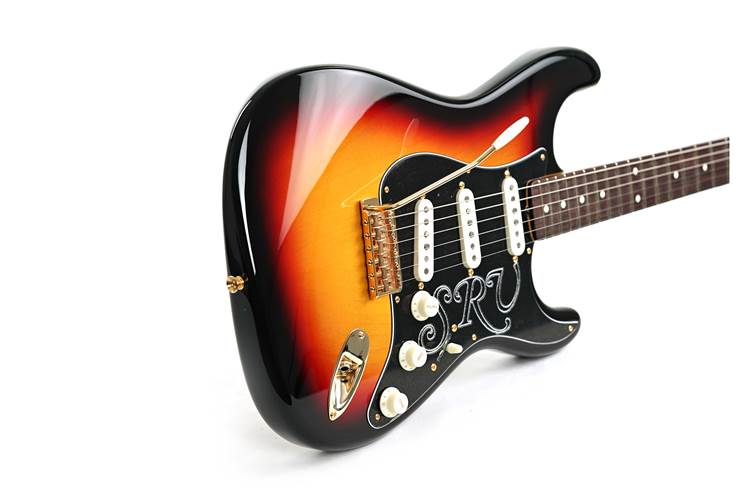 Fender Custom Shop Stevie Ray Vaughan NOS Stratocaster 3 Tone Sunburst #CZ580444 Fender Custom Shop Stevie Ray Vaughan NOS Stratocaster 3 Tone Sunburst #CZ580444