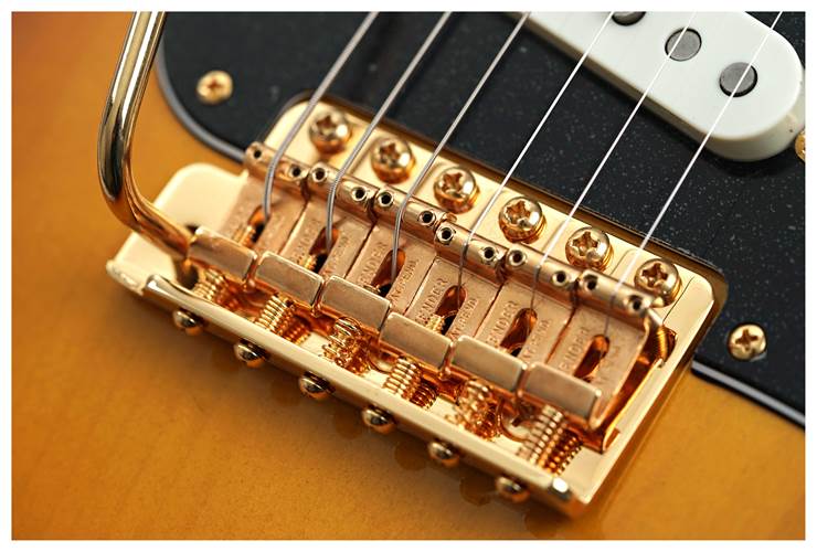 Fender Custom Shop Stevie Ray Vaughan NOS Stratocaster 3 Tone Sunburst #CZ580444 Fender Custom Shop Stevie Ray Vaughan NOS Stratocaster 3 Tone Sunburst #CZ580444