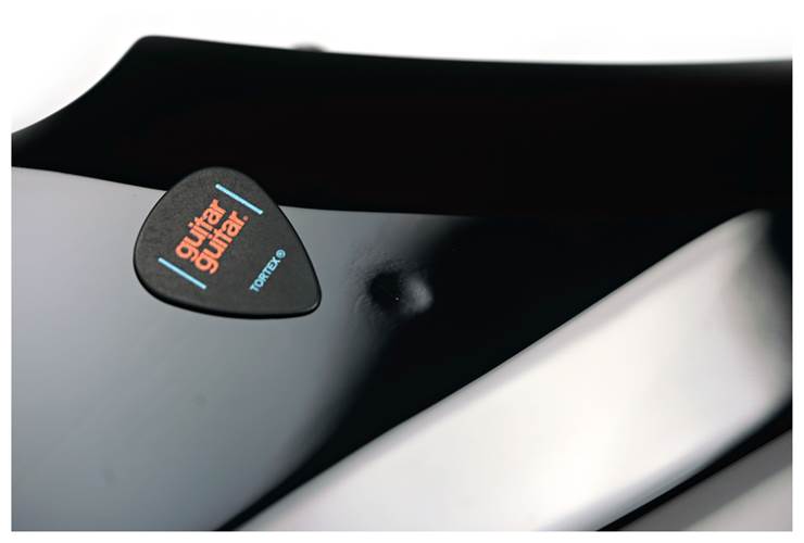 ESP E-II Arrow NT Black (Ex-Demo) #ES5770253 ESP E-II Arrow NT Black (Ex-Demo) #ES5770253