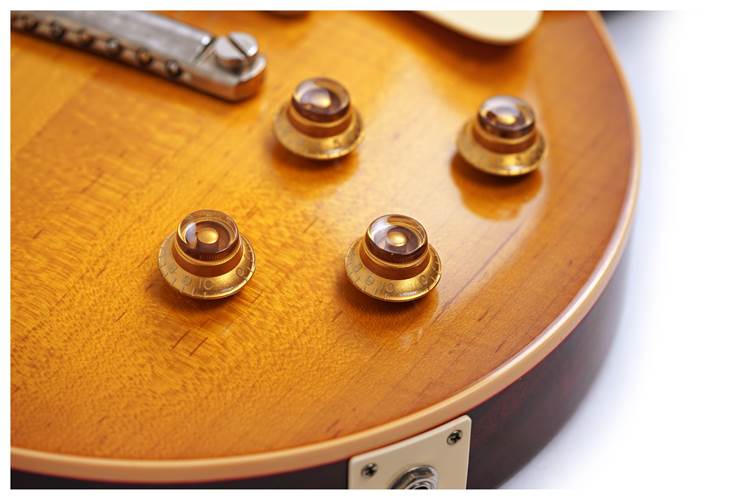 Gibson Custom Shop 1958 Les Paul Standard Reissue Lemon Burst VOS #85483 Gibson Custom Shop 1958 Les Paul Standard Reissue Lemon Burst VOS #85483