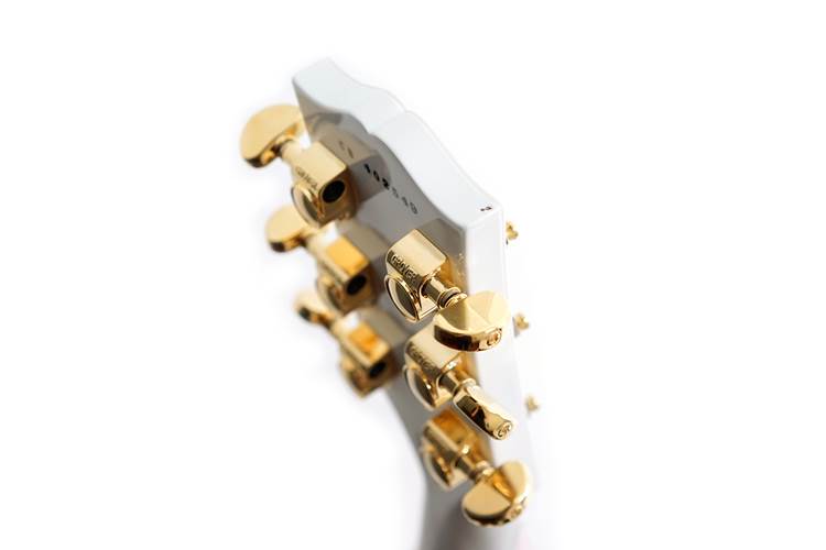Gibson Custom Shop Les Paul Custom Alpine White with Ebony Fingerboard Gloss (Ex-Demo) #CS402549 Gibson Custom Shop Les Paul Custom Alpine White with Ebony Fingerboard Gloss (Ex-Demo) #CS402549