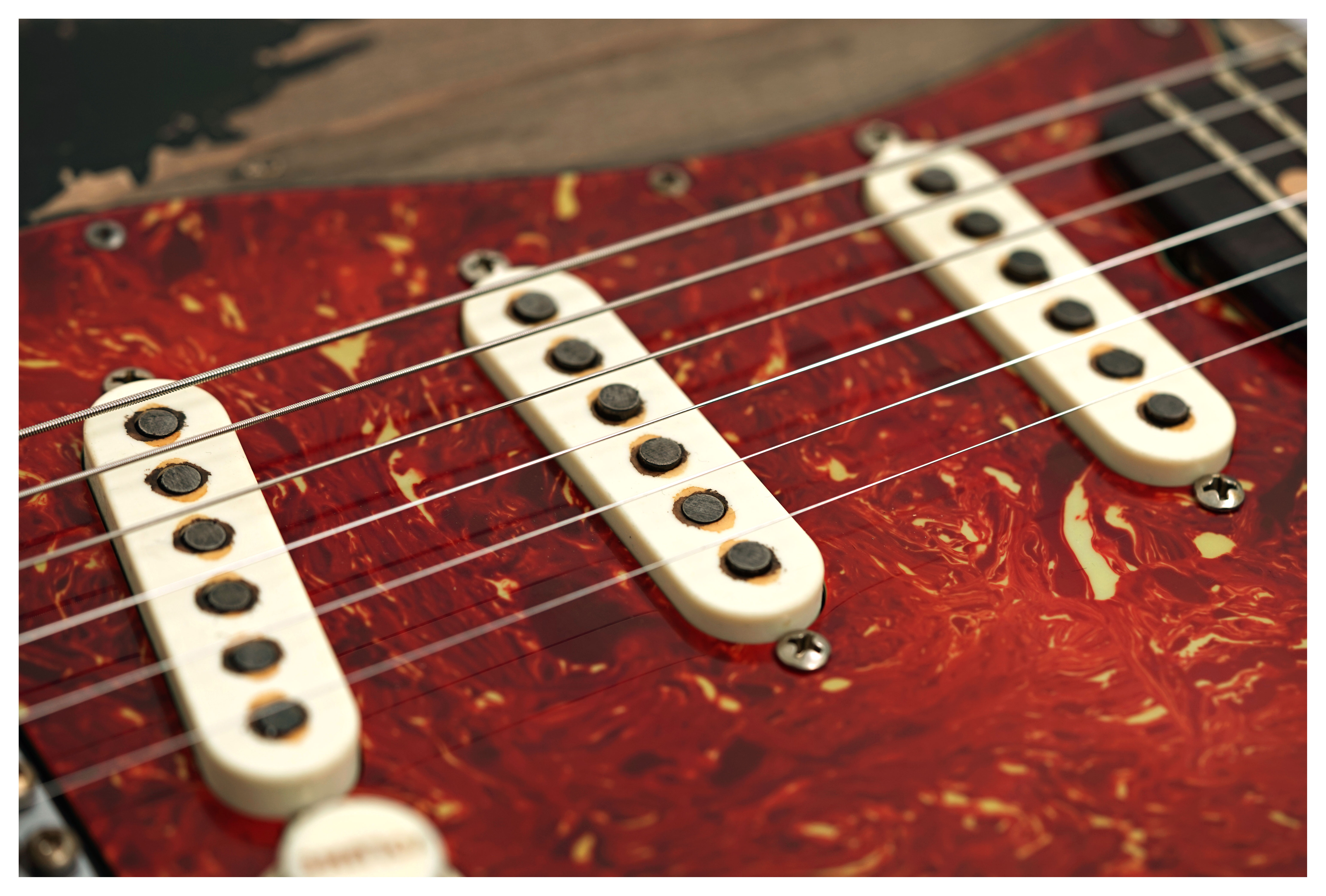 Fender Custom Shop 1961 Stratocaster Heavy Relic Black over Desert Sand Masterbuilt by Dale Wilson Rosewood Fingerboard #CZ575017
