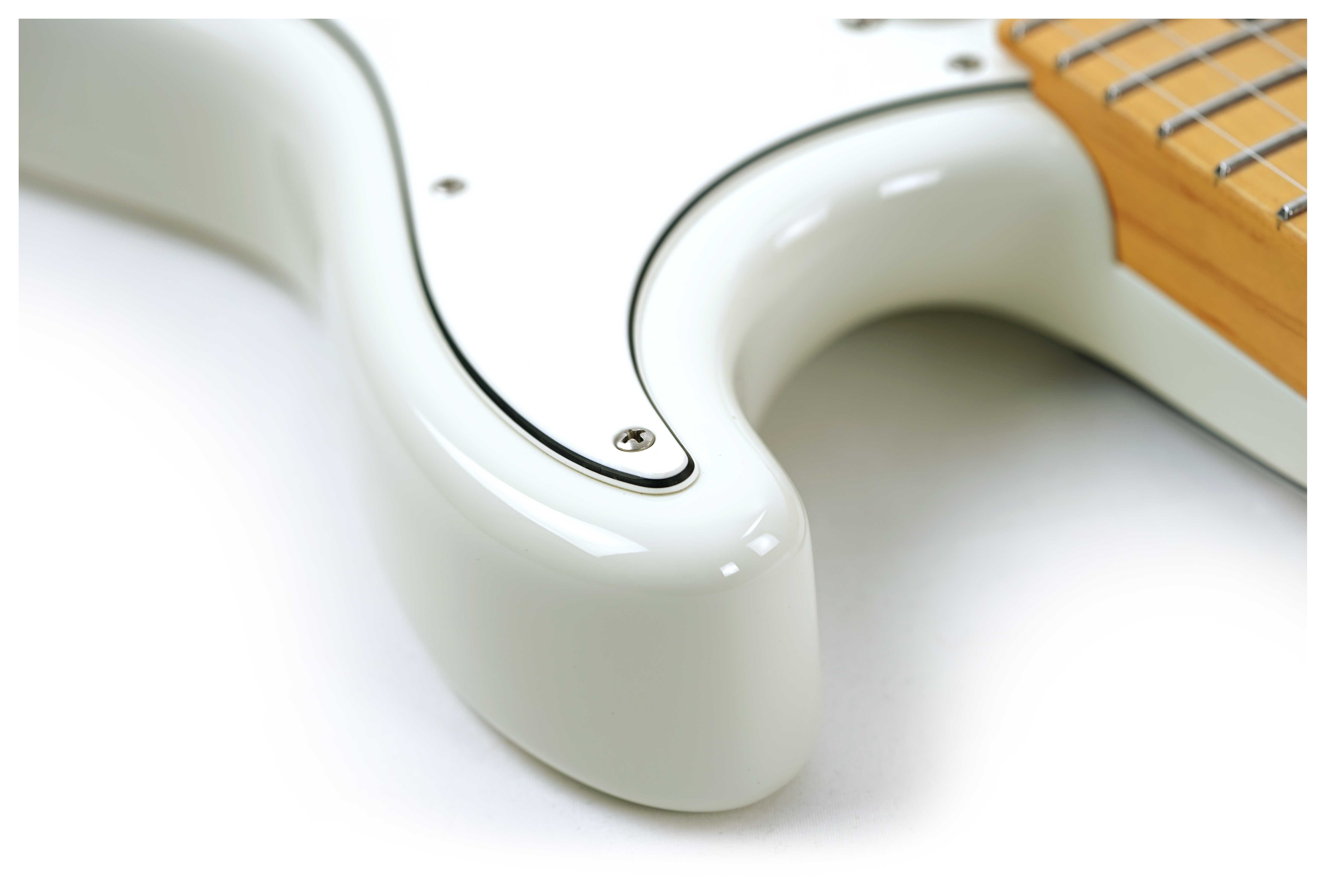 Suhr Classic S Olympic White HSS Maple Fingerboard