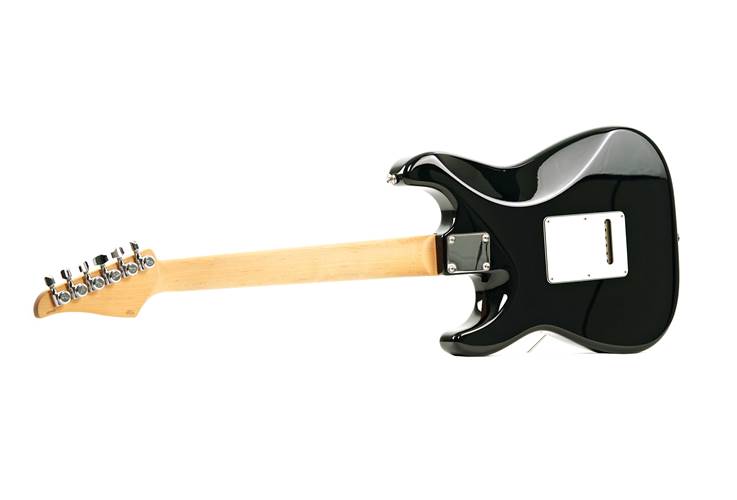 Suhr Classic S Black HSS Maple Fingerboard Suhr Classic S Black HSS Maple Fingerboard