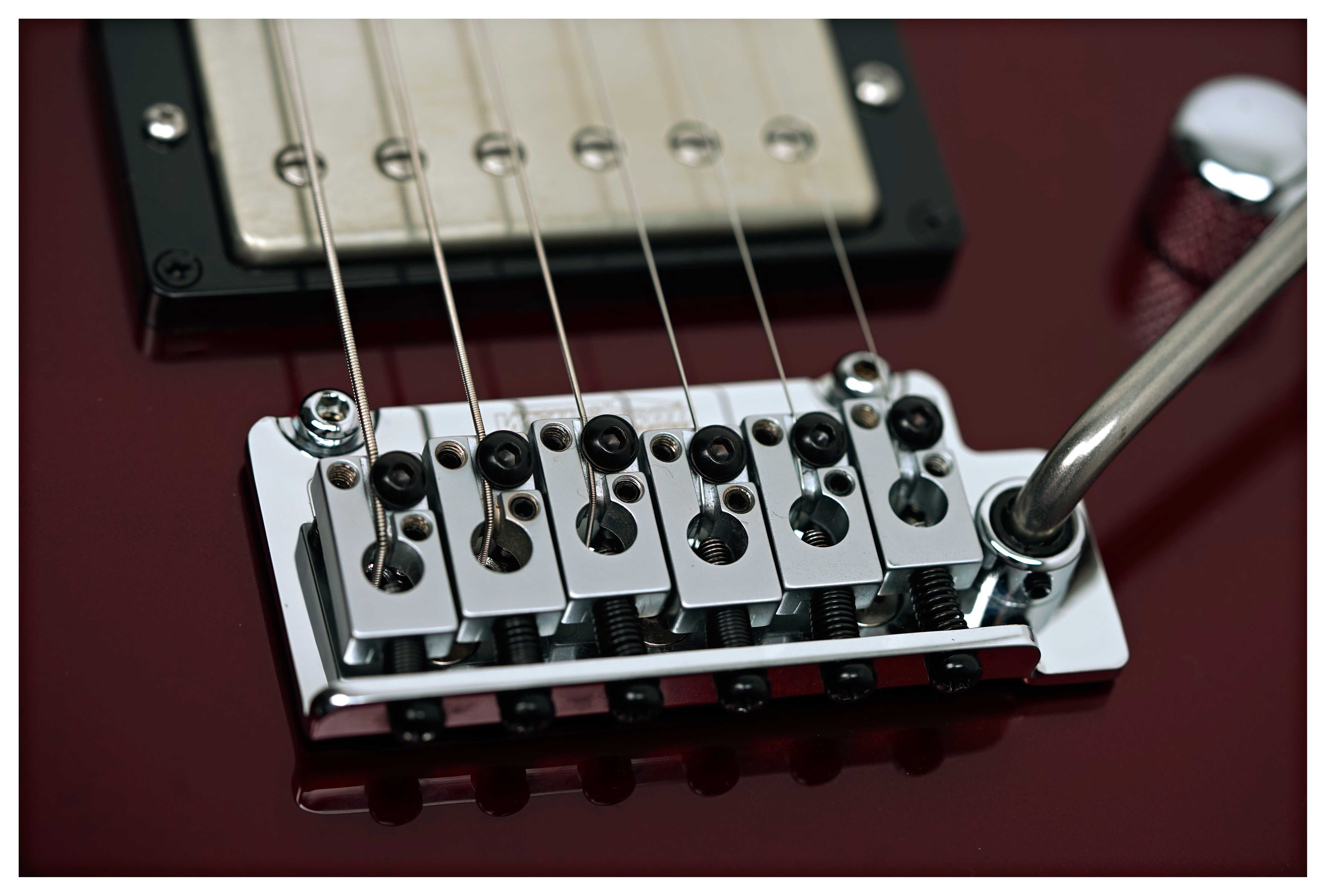 Suhr Pete Thorn Signature Series Standard Garnet Red #87609