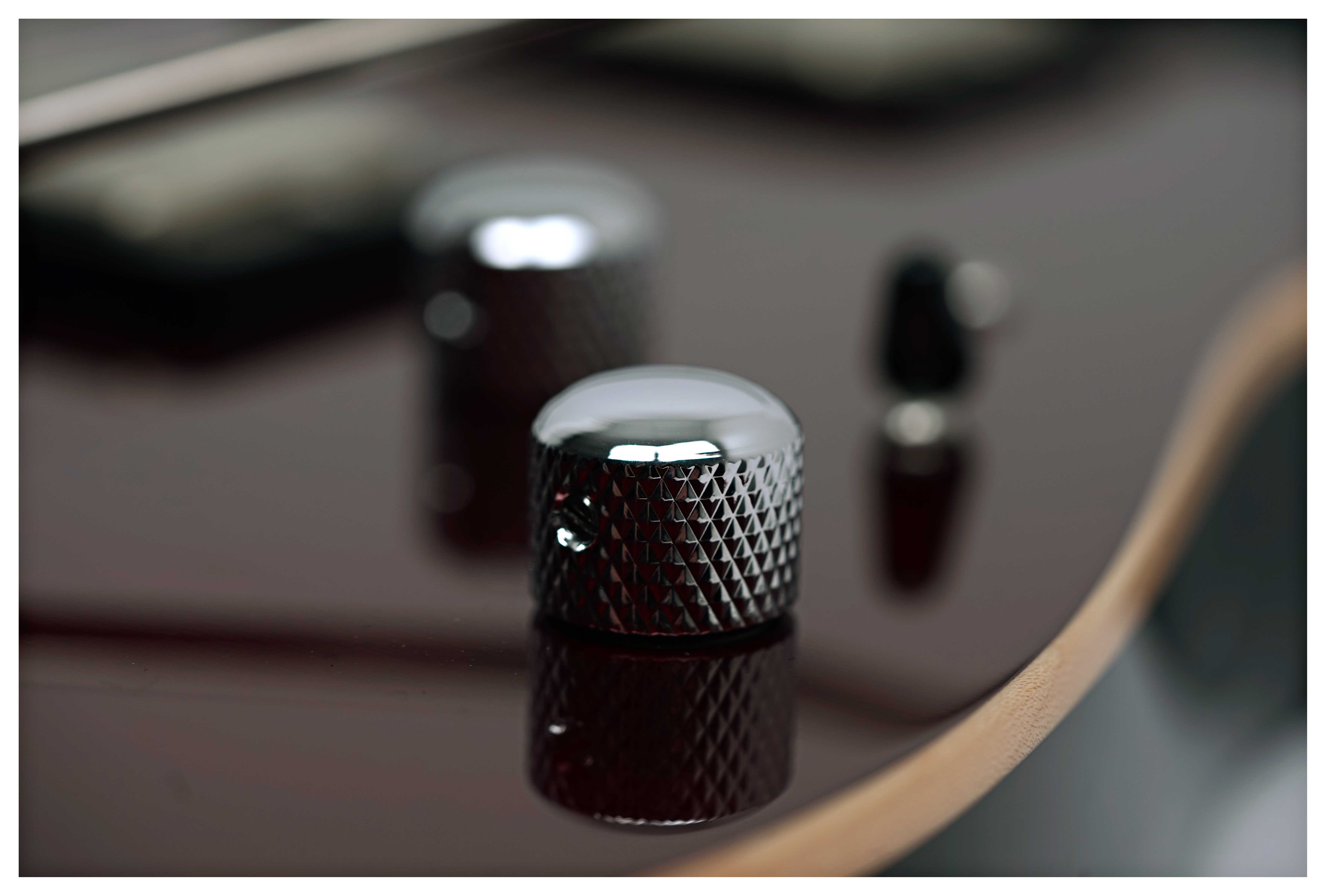 Suhr Pete Thorn Signature Series Standard Garnet Red #87609