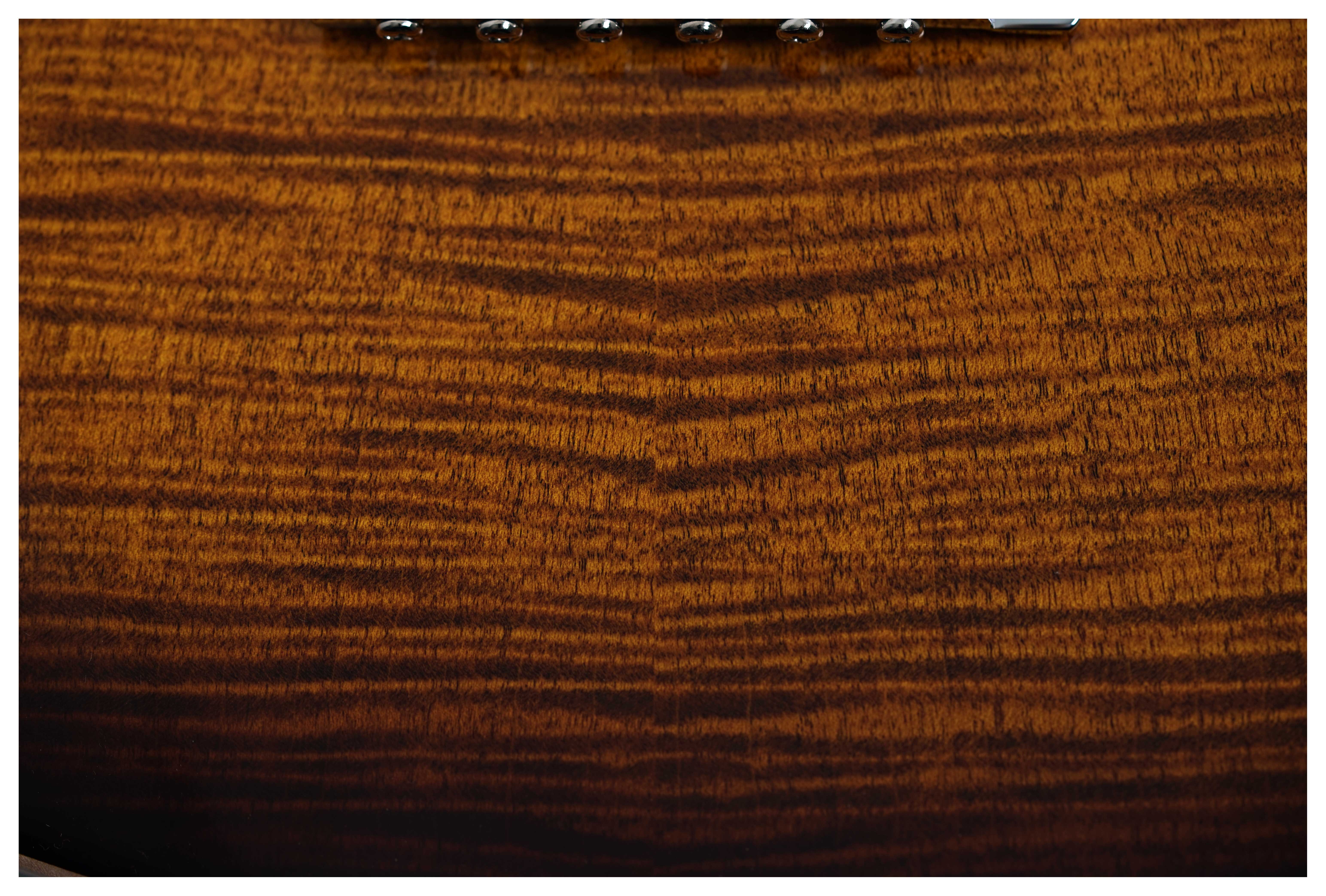 Suhr Modern Plus Bengal Burst Pau Ferro Fingerboard HSH #91381