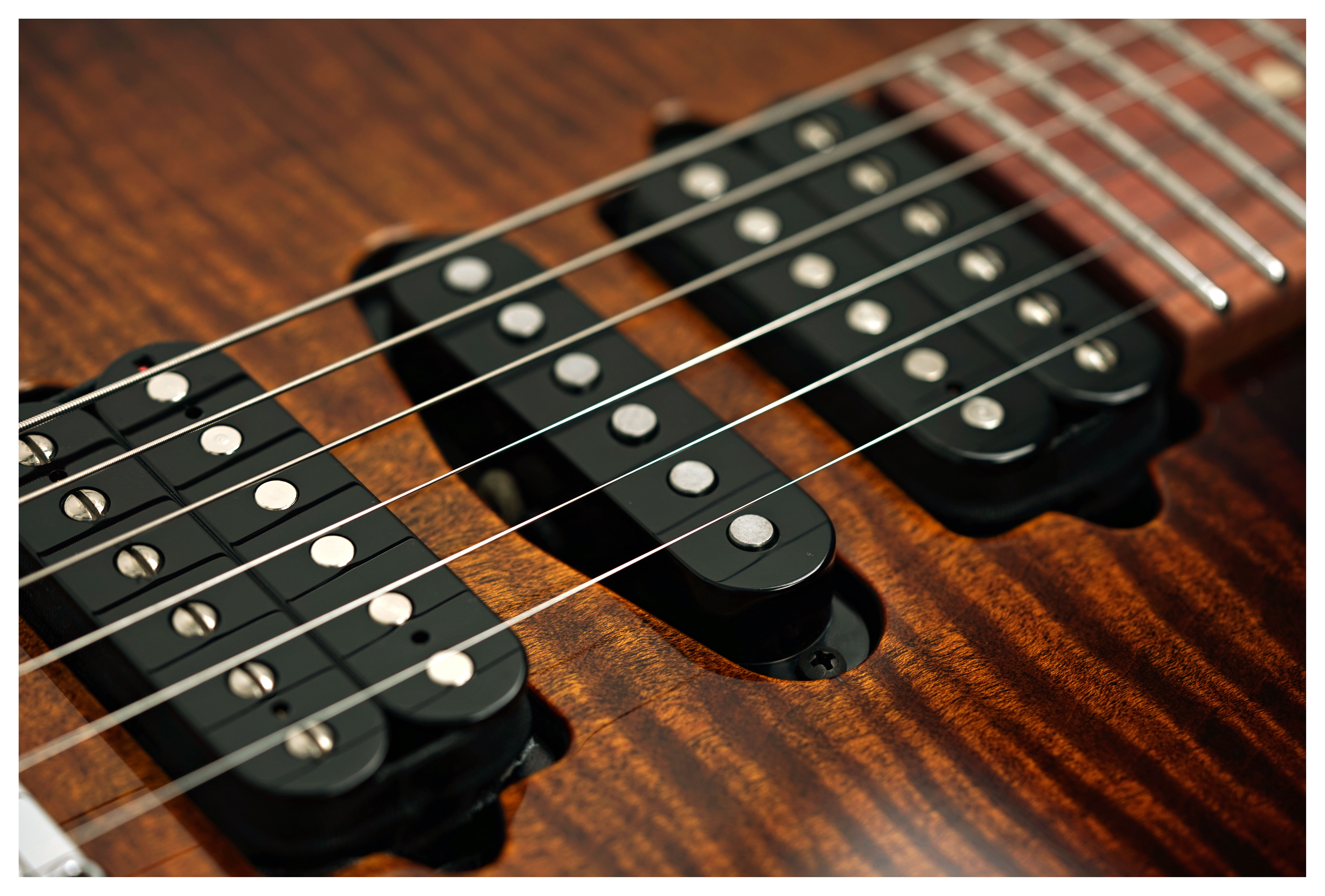 Suhr Modern Plus Bengal Burst Pau Ferro Fingerboard HSH #87608