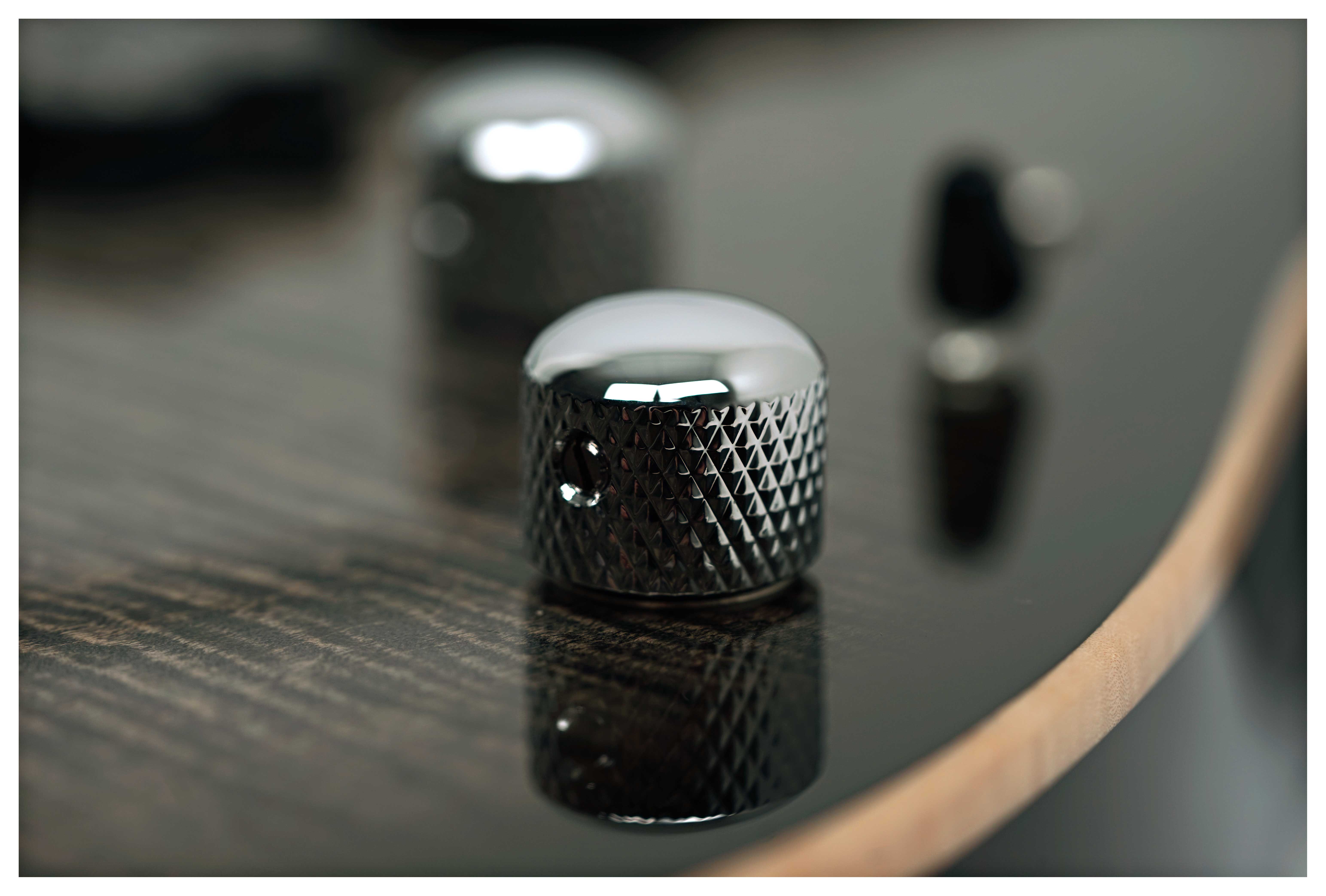 Suhr Modern Plus Charcoal Burst HSH Roasted Maple Fingerboard #91389